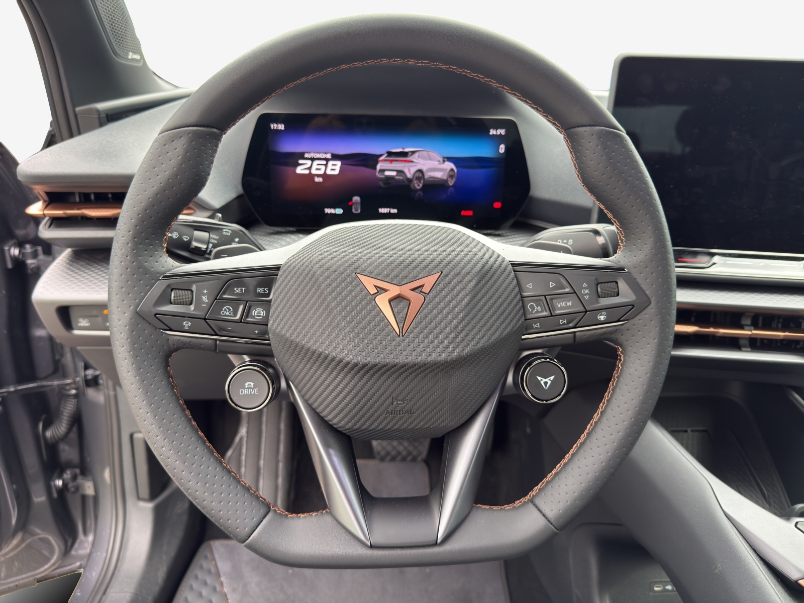 CUPRA Raval 52 kWh Dynamic+ Launch Edition-image-9