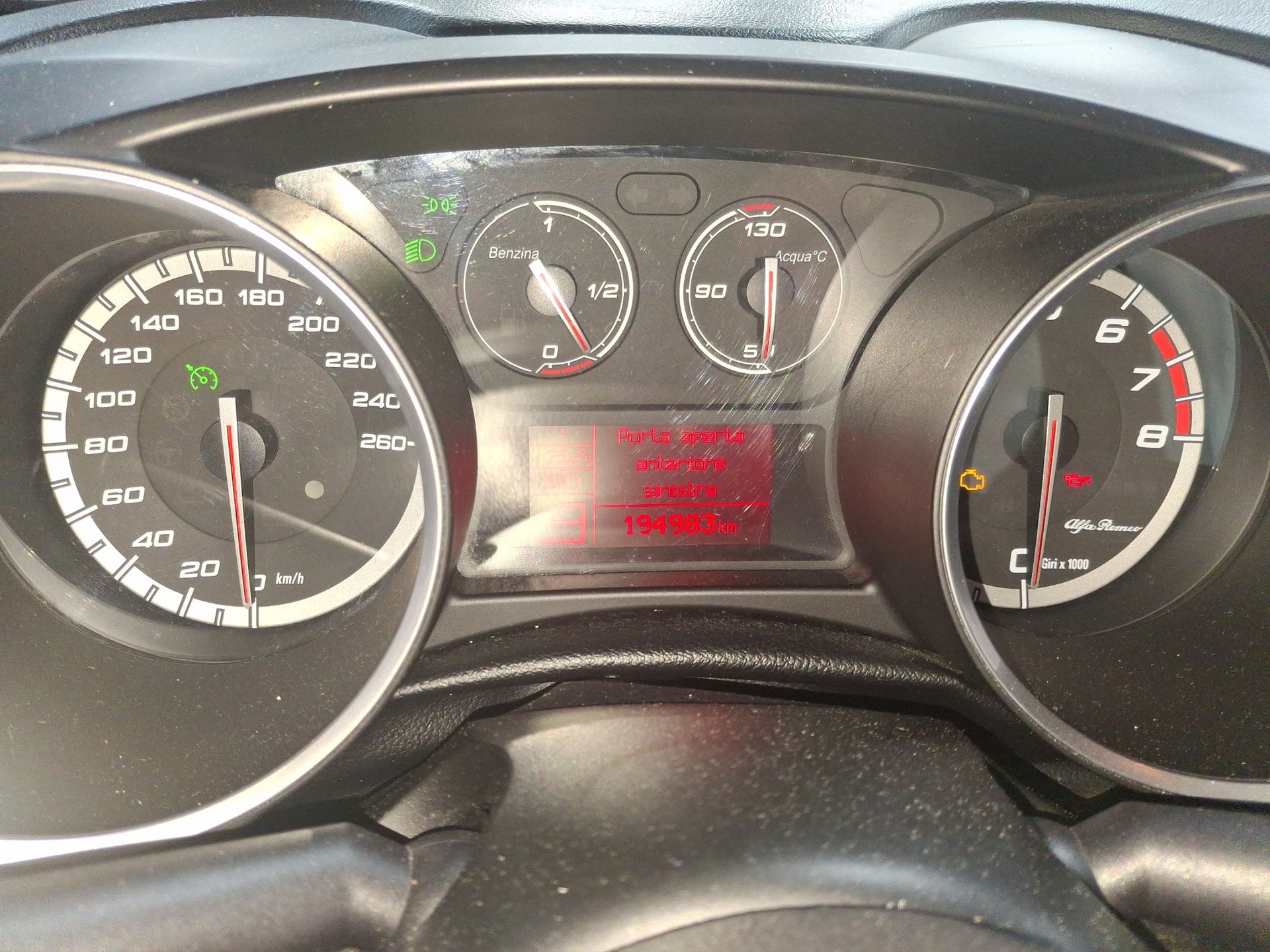 ALFA ROMEO Giulietta 1.4 MultiAir Distinctive-image-9