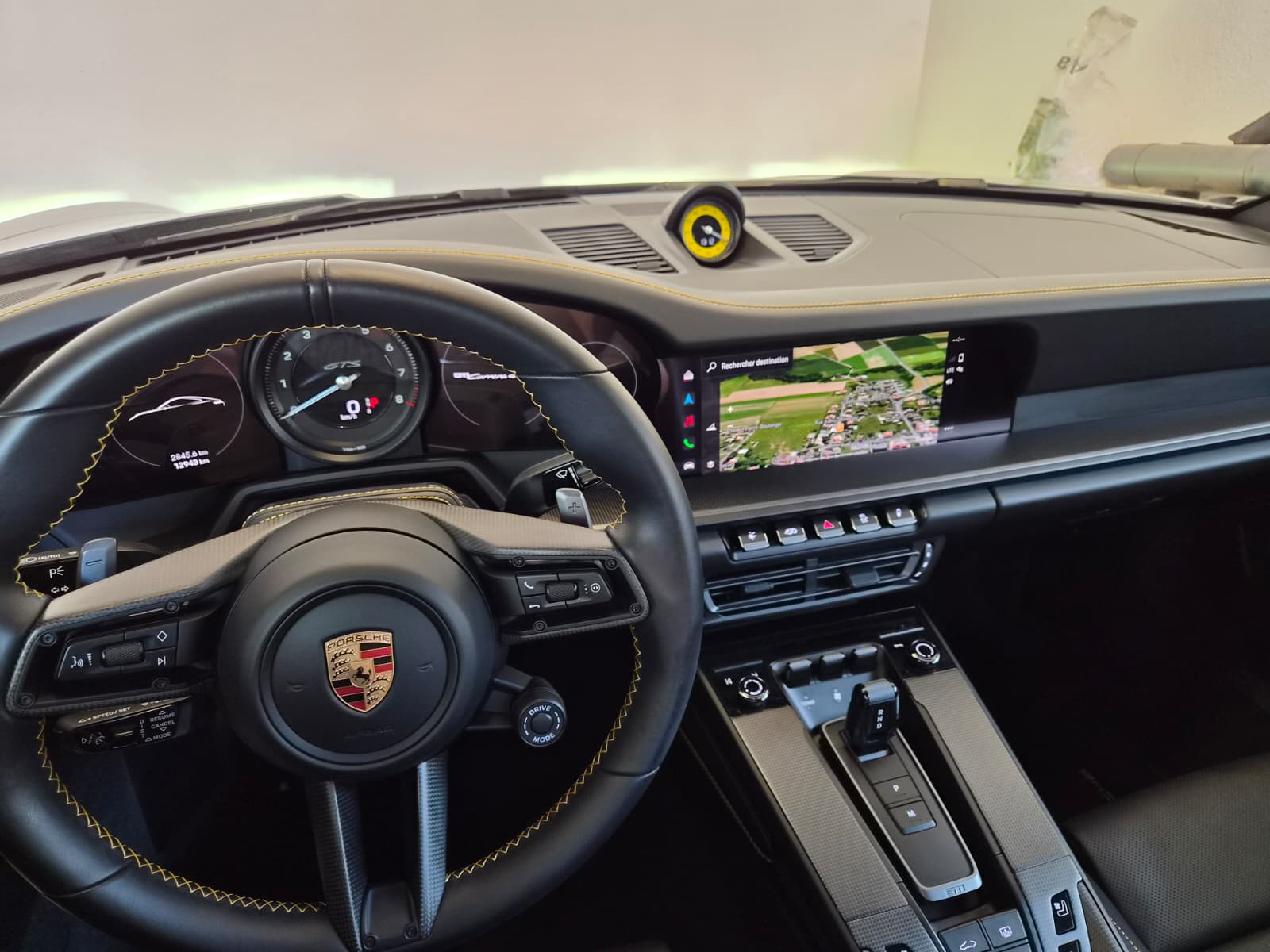 PORSCHE 911 Carrera 4 GTS PDK-image-11
