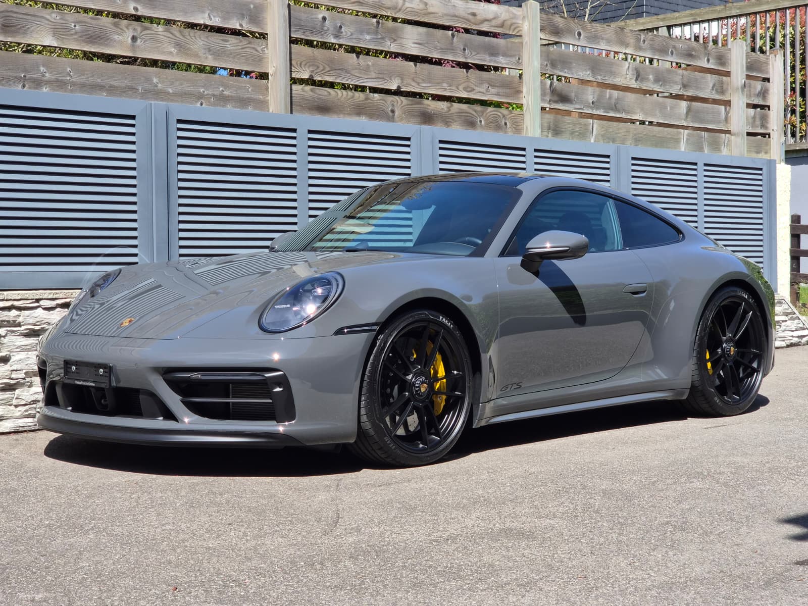 PORSCHE 911 Carrera 4 GTS PDK-image-2