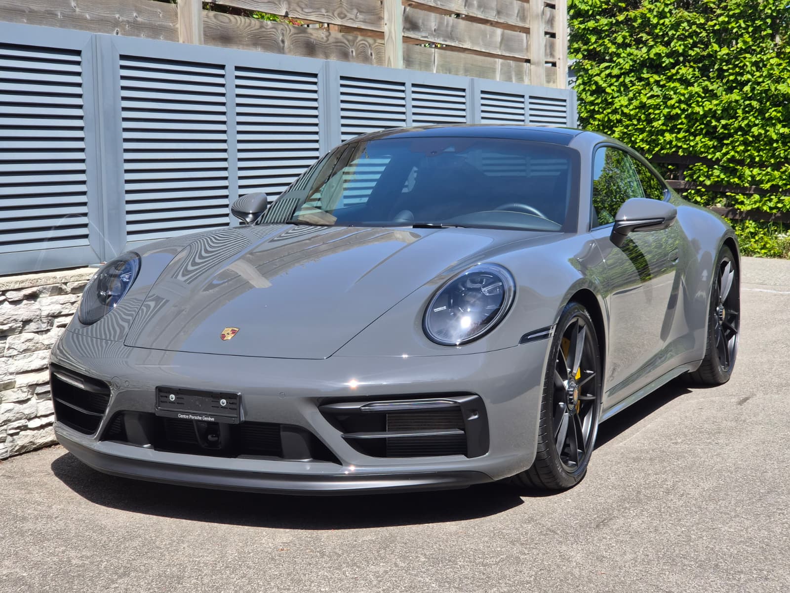 PORSCHE 911 Carrera 4 GTS PDK-image-4