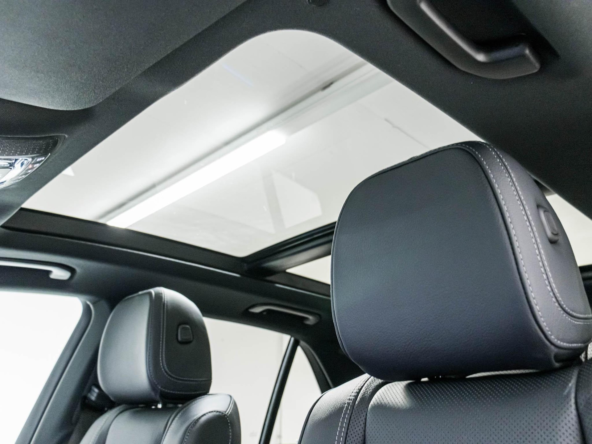 MERCEDES-BENZ GLE 450 d 4MATIC-image-8