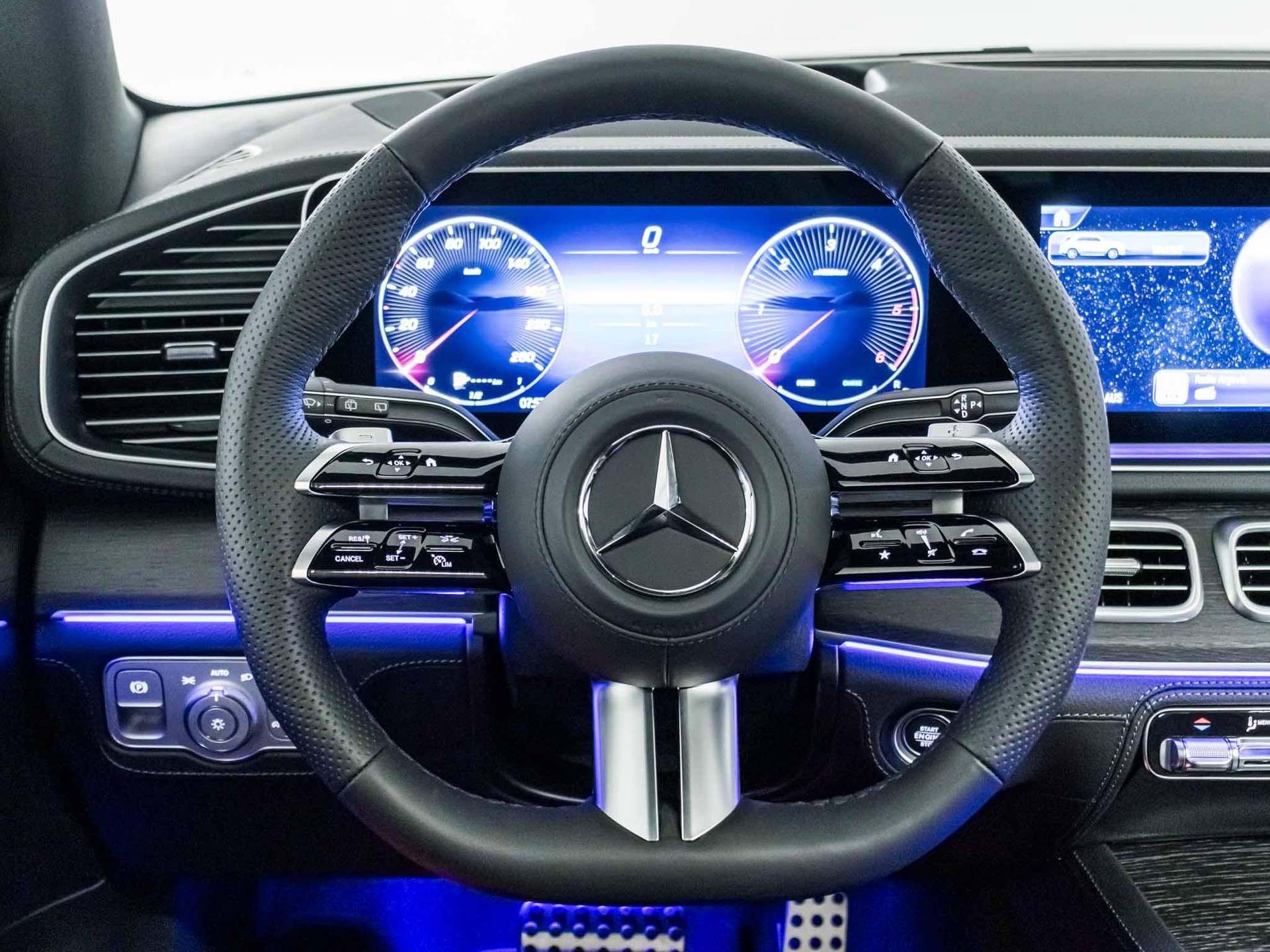 MERCEDES-BENZ GLE 450 d 4MATIC-image-10