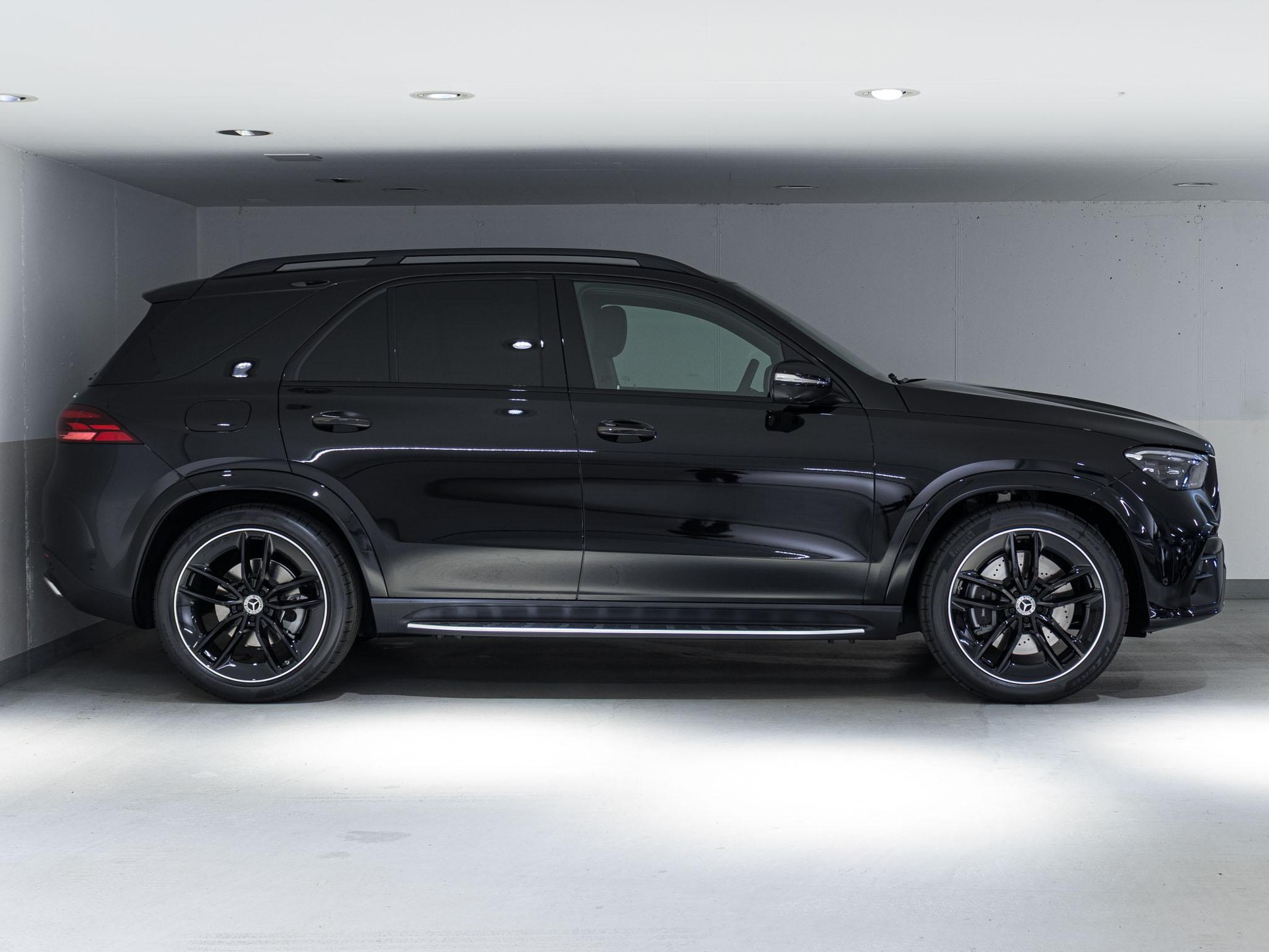 MERCEDES-BENZ GLE 450 d 4MATIC-image-1
