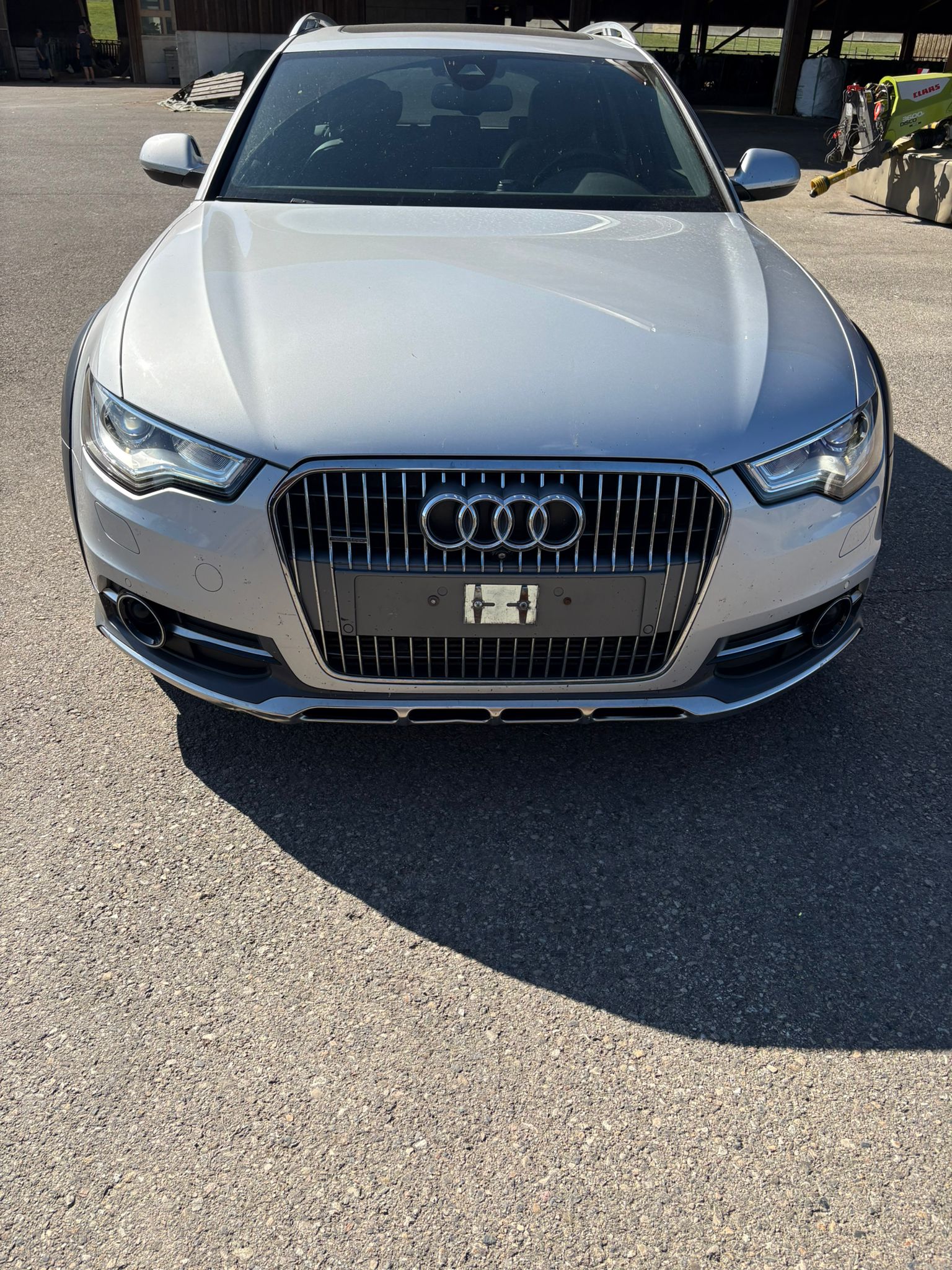 AUDI A6 allroad 3.0 TDI V6 quattro S-tronic-image-1