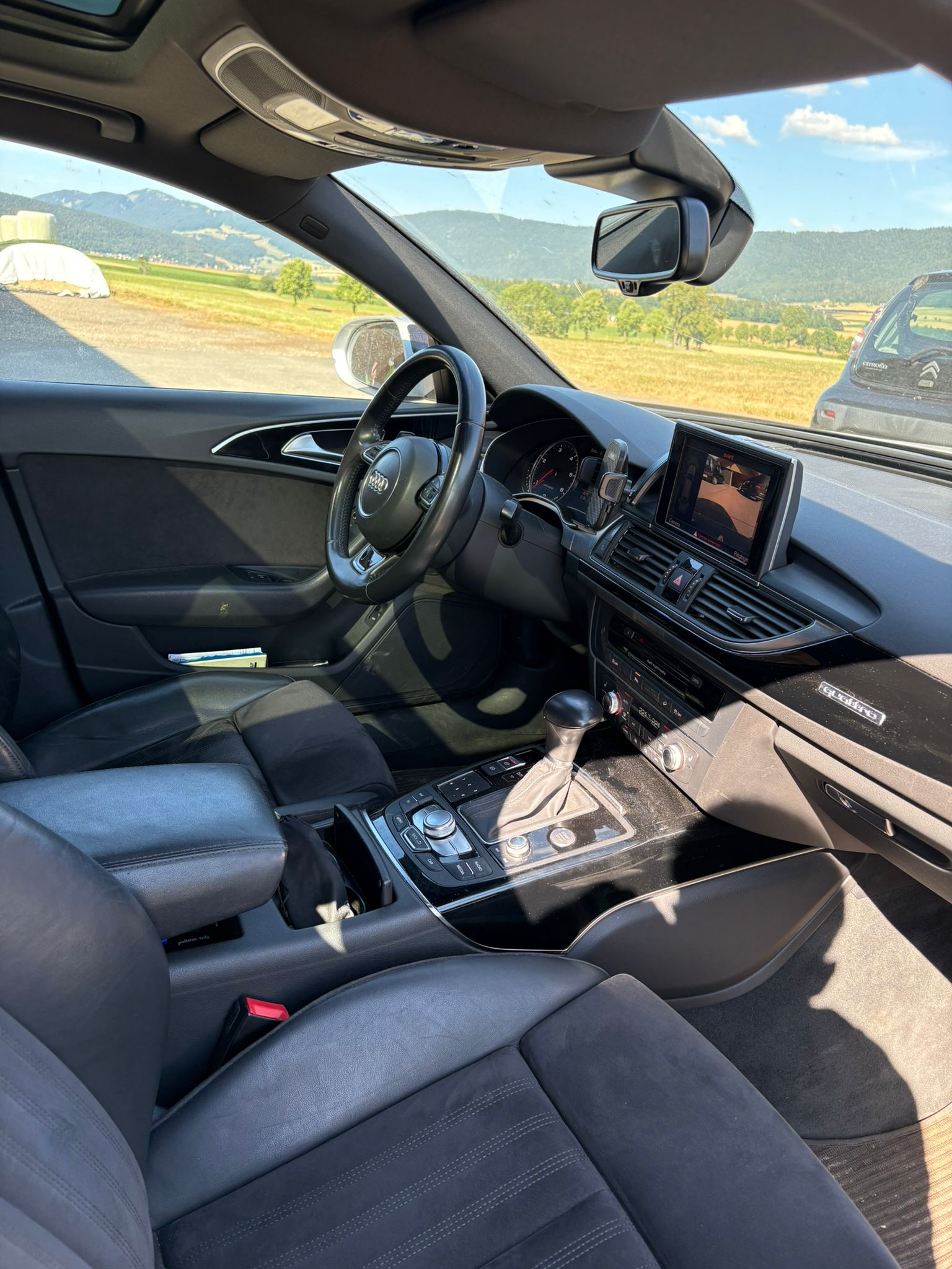 AUDI A6 allroad 3.0 TDI V6 quattro S-tronic-image-2