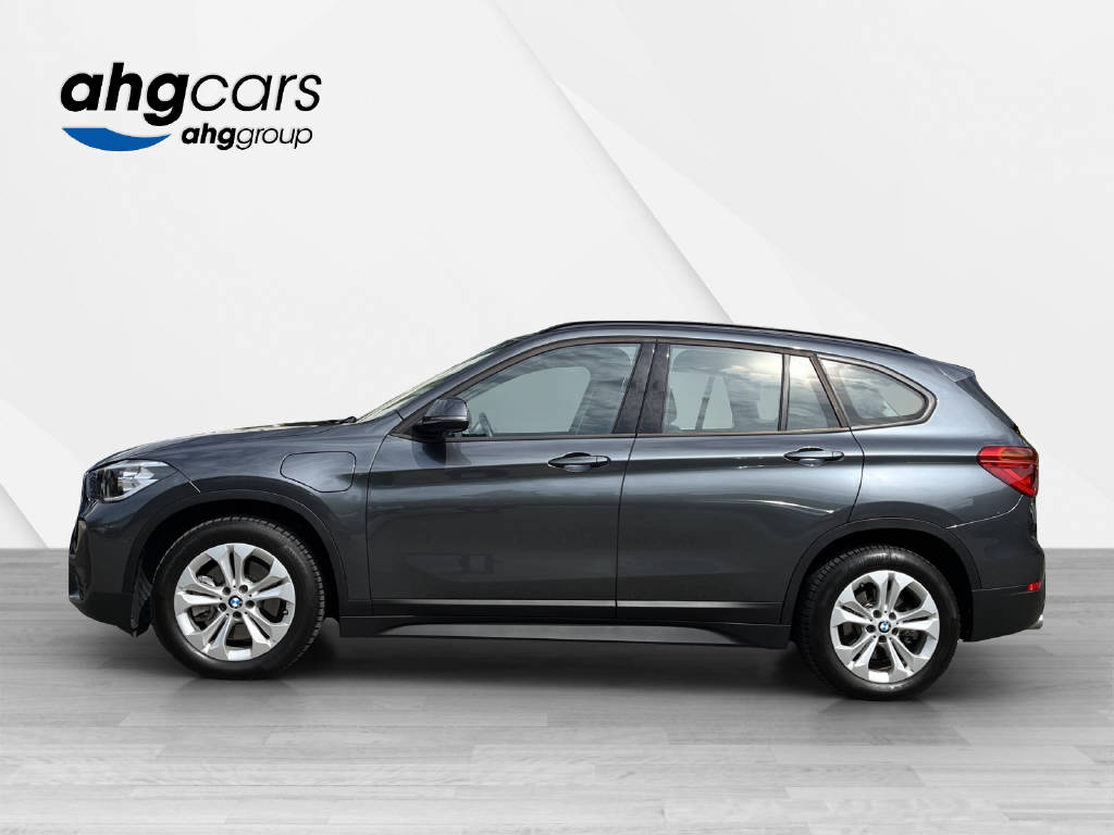 BMW X1 25e xDrive-showroom-element-1