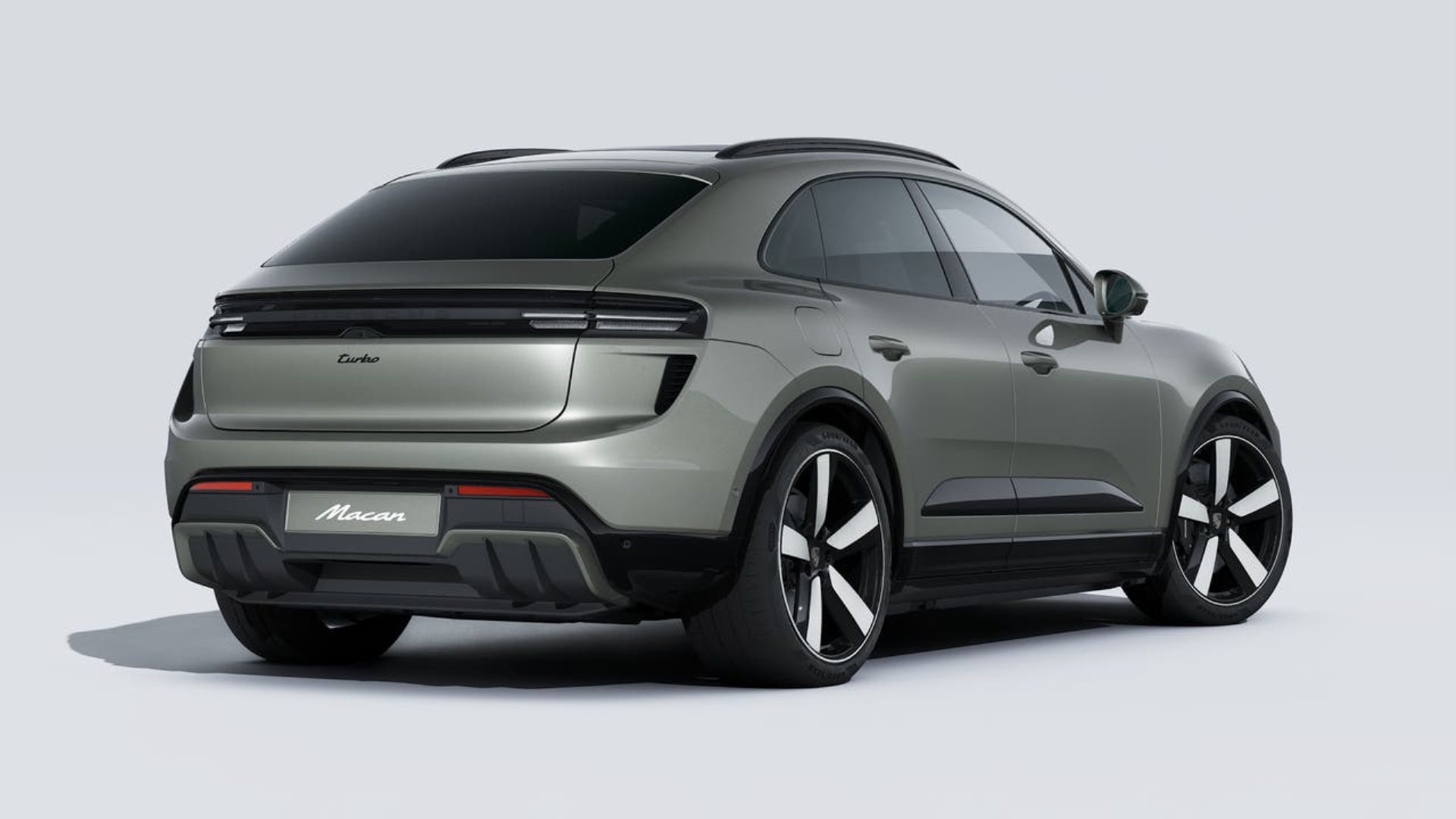 PORSCHE Macan Turbo-image-8