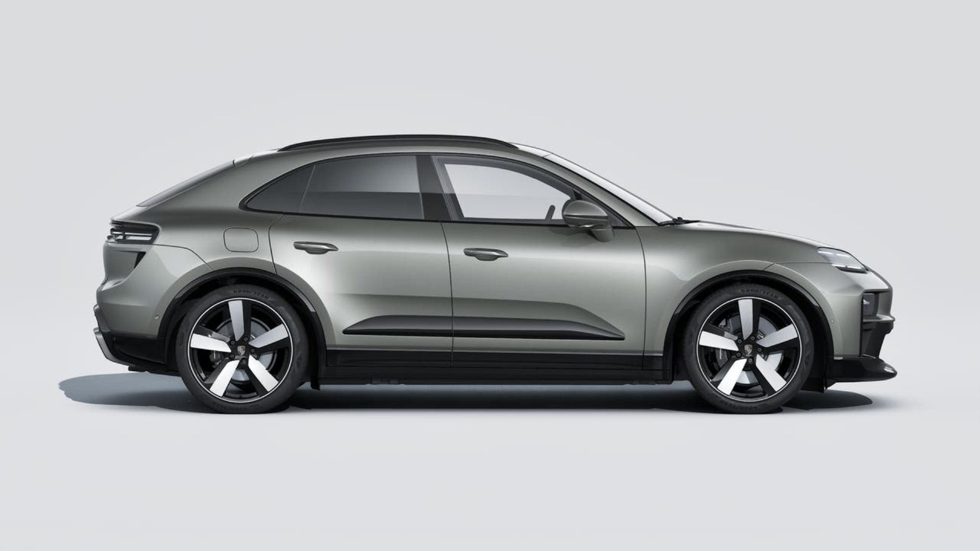 PORSCHE Macan Turbo-image-5