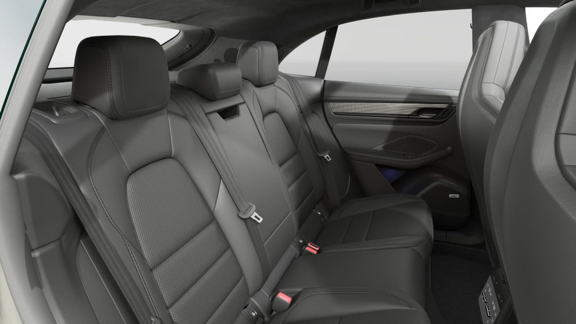 PORSCHE Macan Turbo-image-12