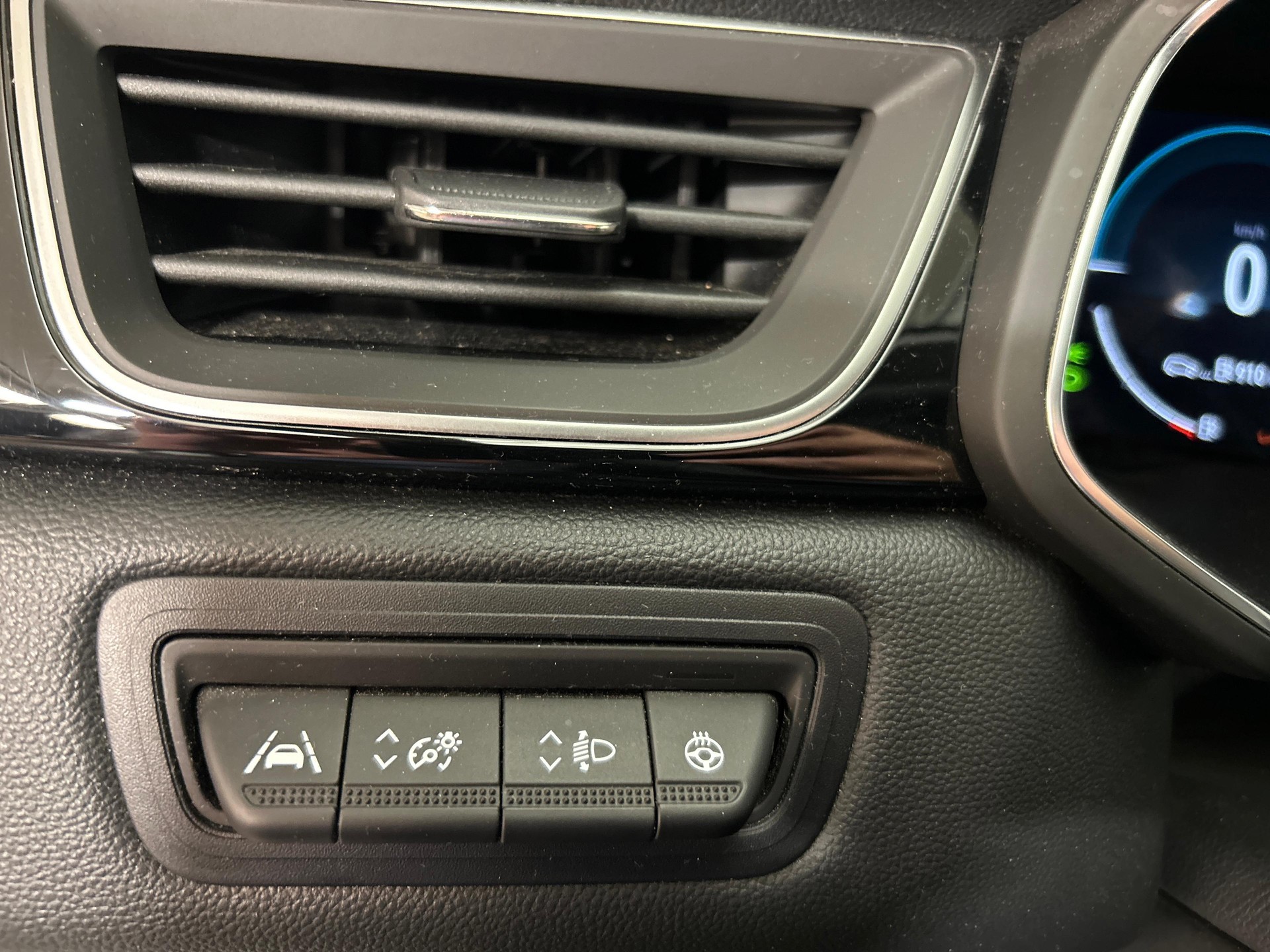 MITSUBISHI ASX 1.6 HEV Intense-image-15