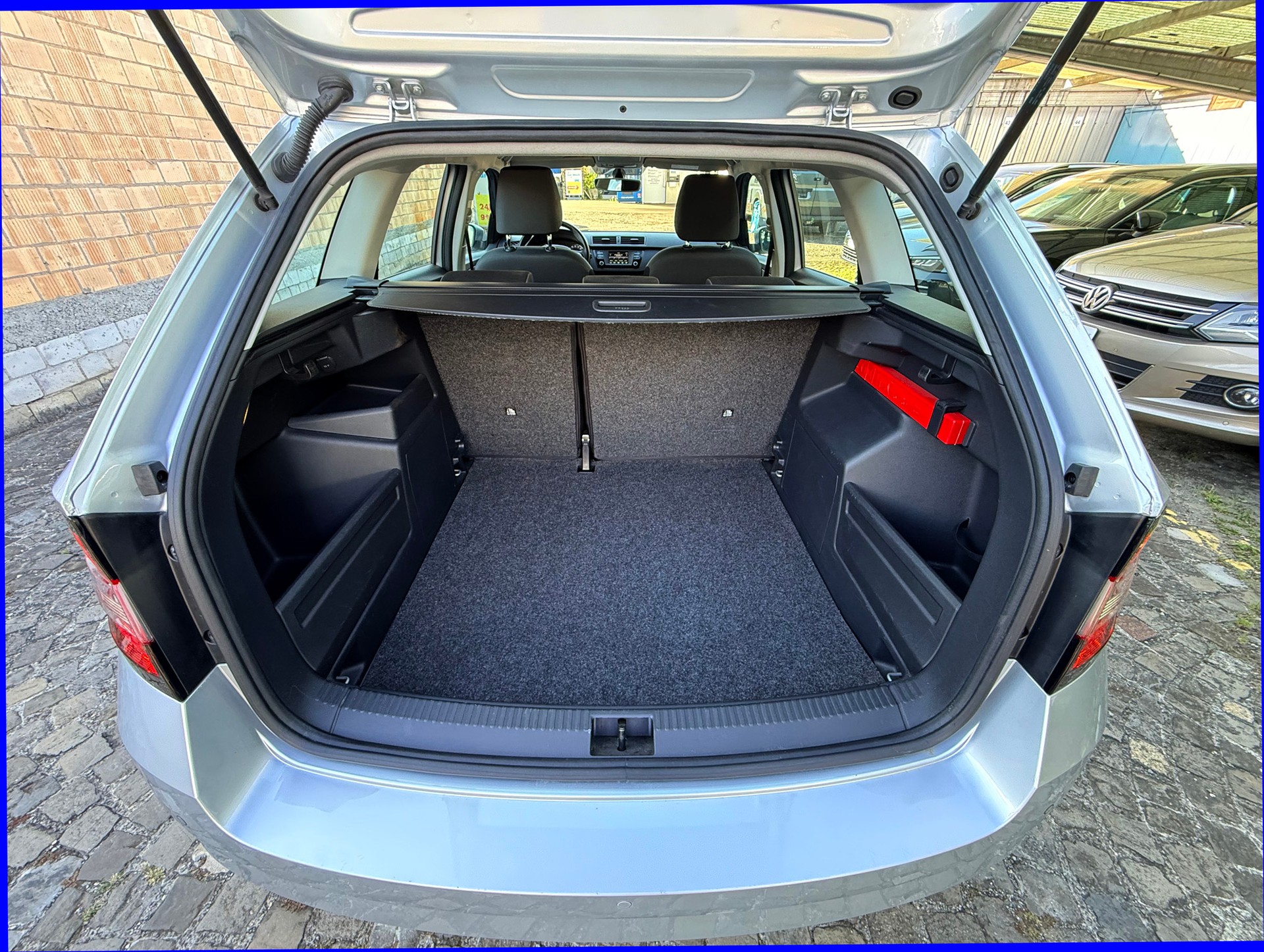 SKODA Fabia 1.2 TSI Ambition-image-10