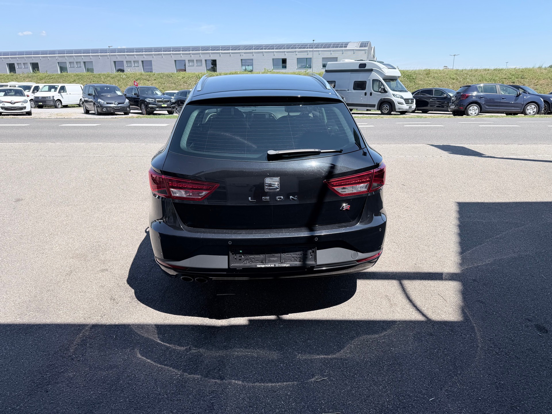 SEAT Leon ST 2.0 TDI FR Line DSG+++FRISCH AB MFK+++-image-2