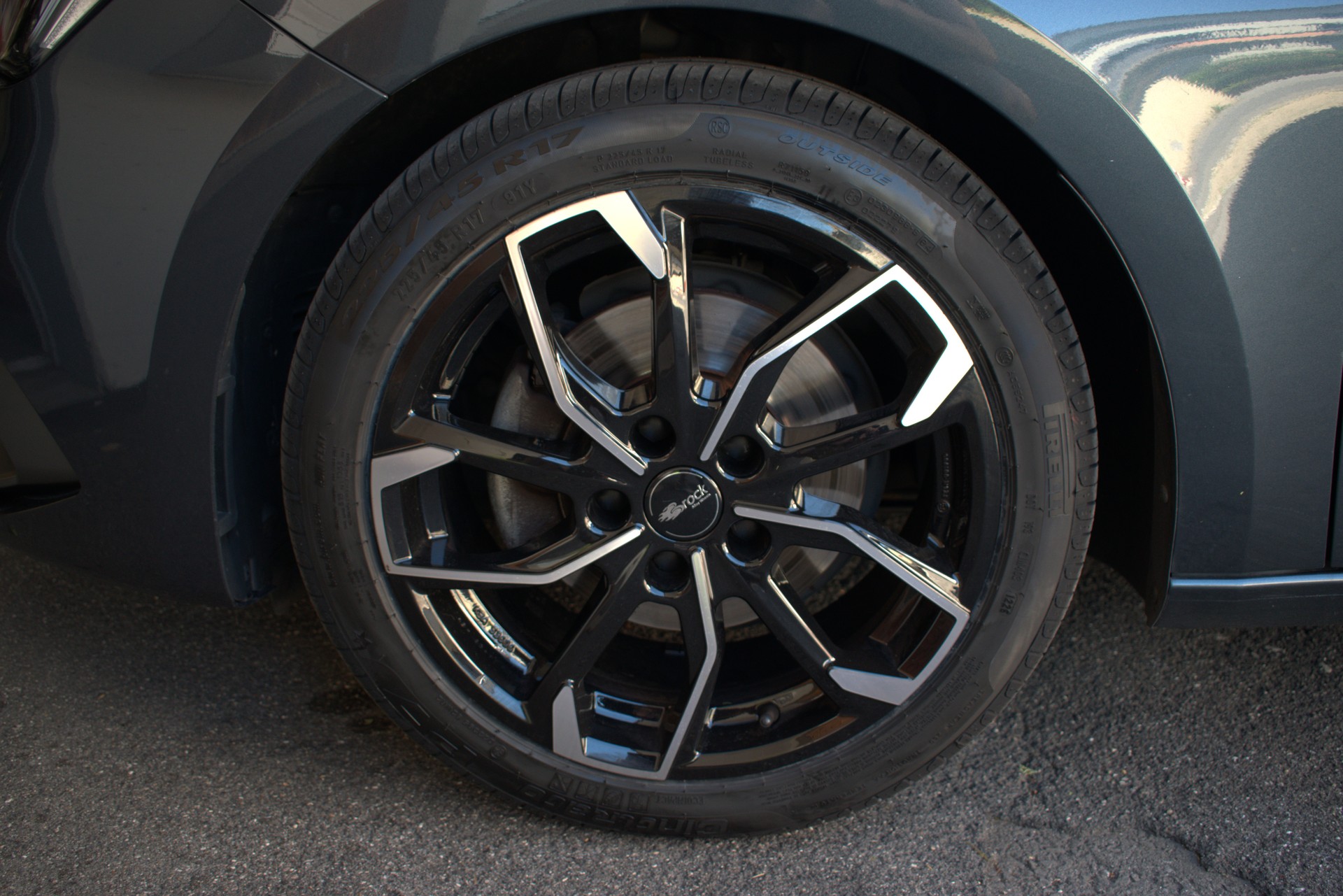 SEAT 1.5 eTSI 150 FR DSG-image-2