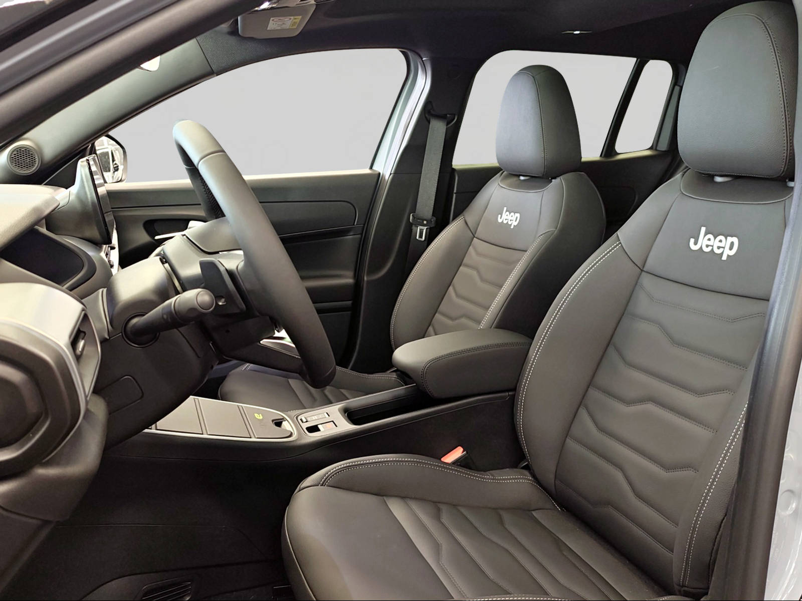 JEEP Avenger 1.2 MHEV Overland Leather Sky 4xe-image-5