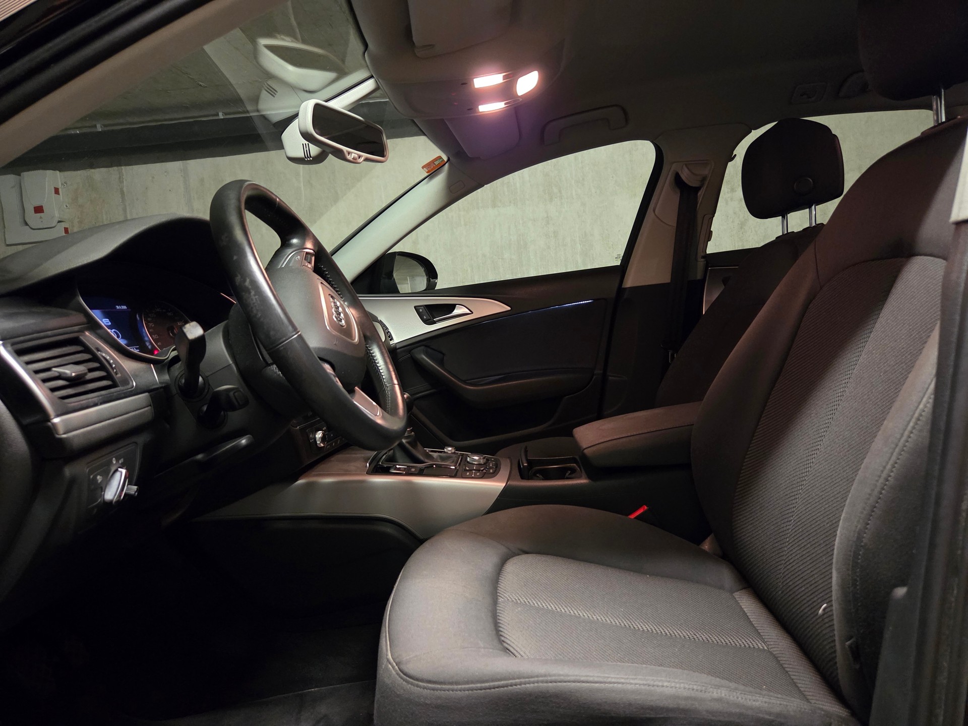 AUDI Avant 2.0 TFSI-image-4