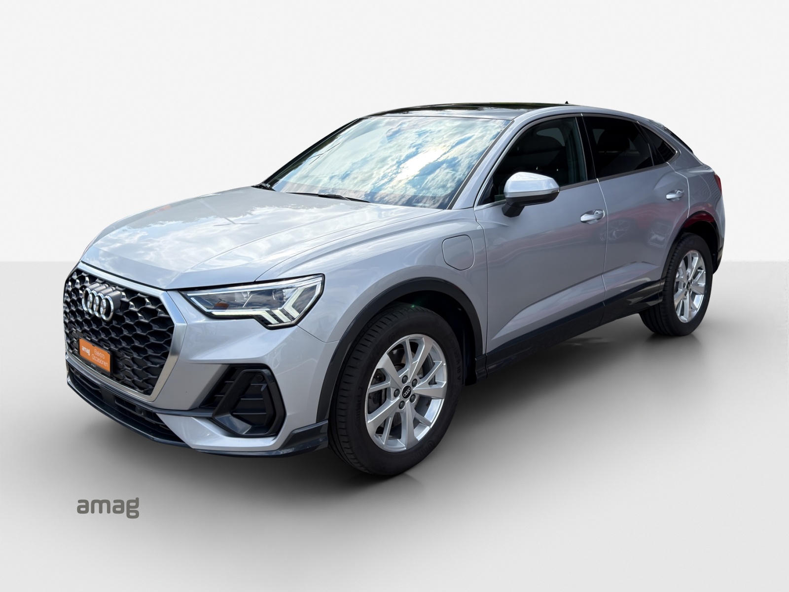 AUDI Q3 Sportback 45 TFSI e S-tronic-image-0