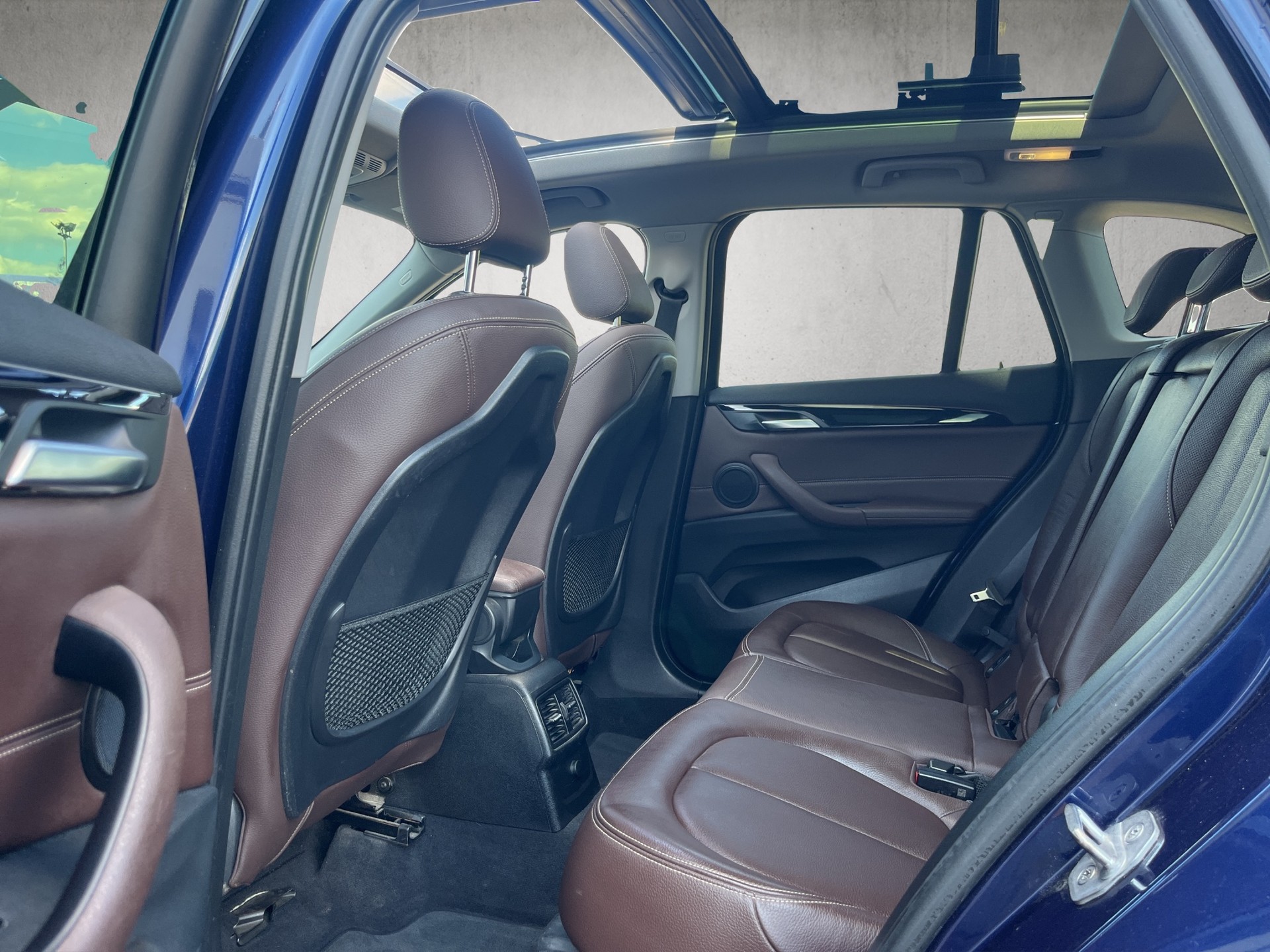 BMW X1 xDrive 18d xLine Steptronic-image-10