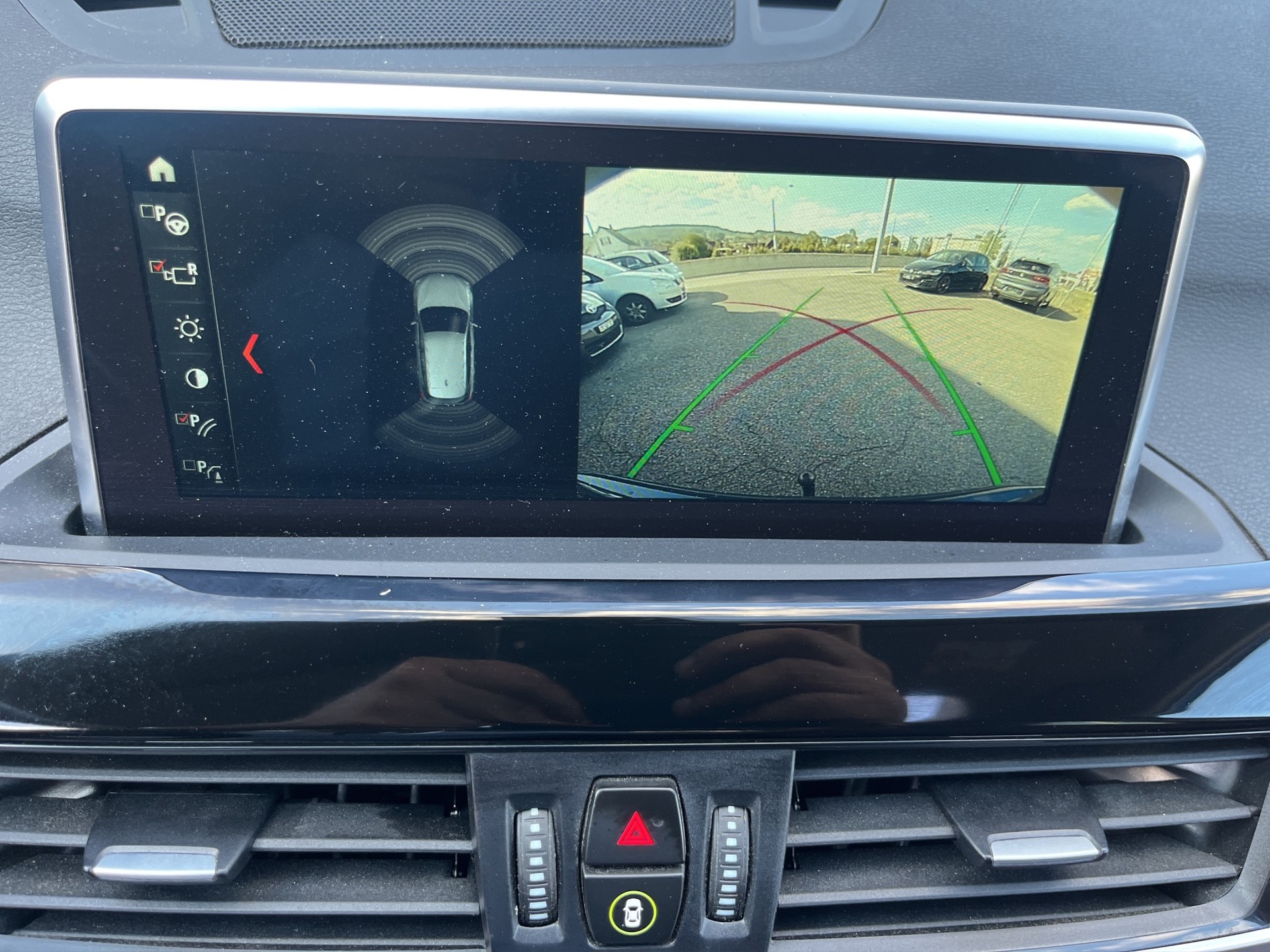 BMW X1 xDrive 18d xLine Steptronic-image-13