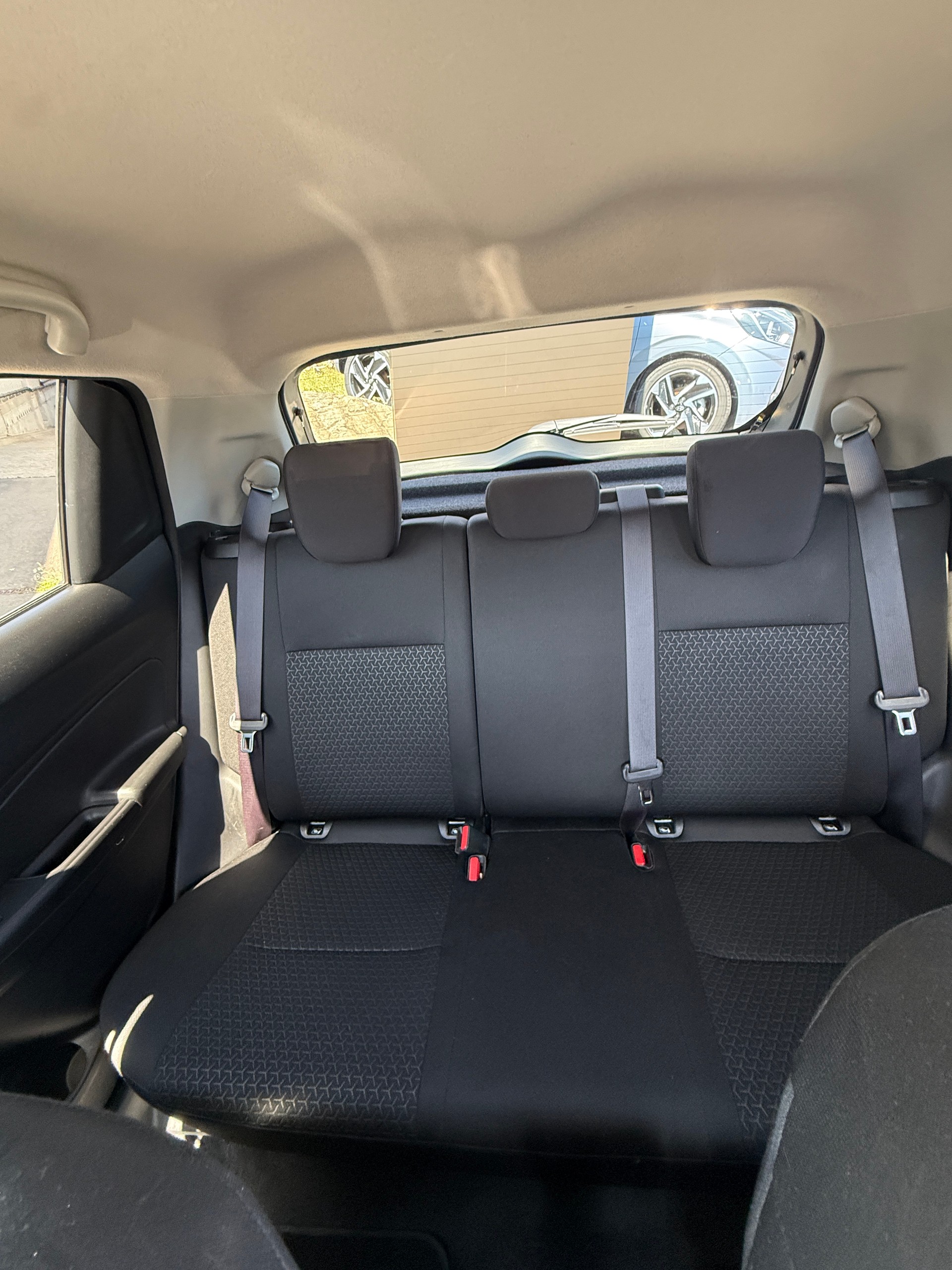 SUZUKI Swift 1.0 12V Tradizio Top Automatic-image-11