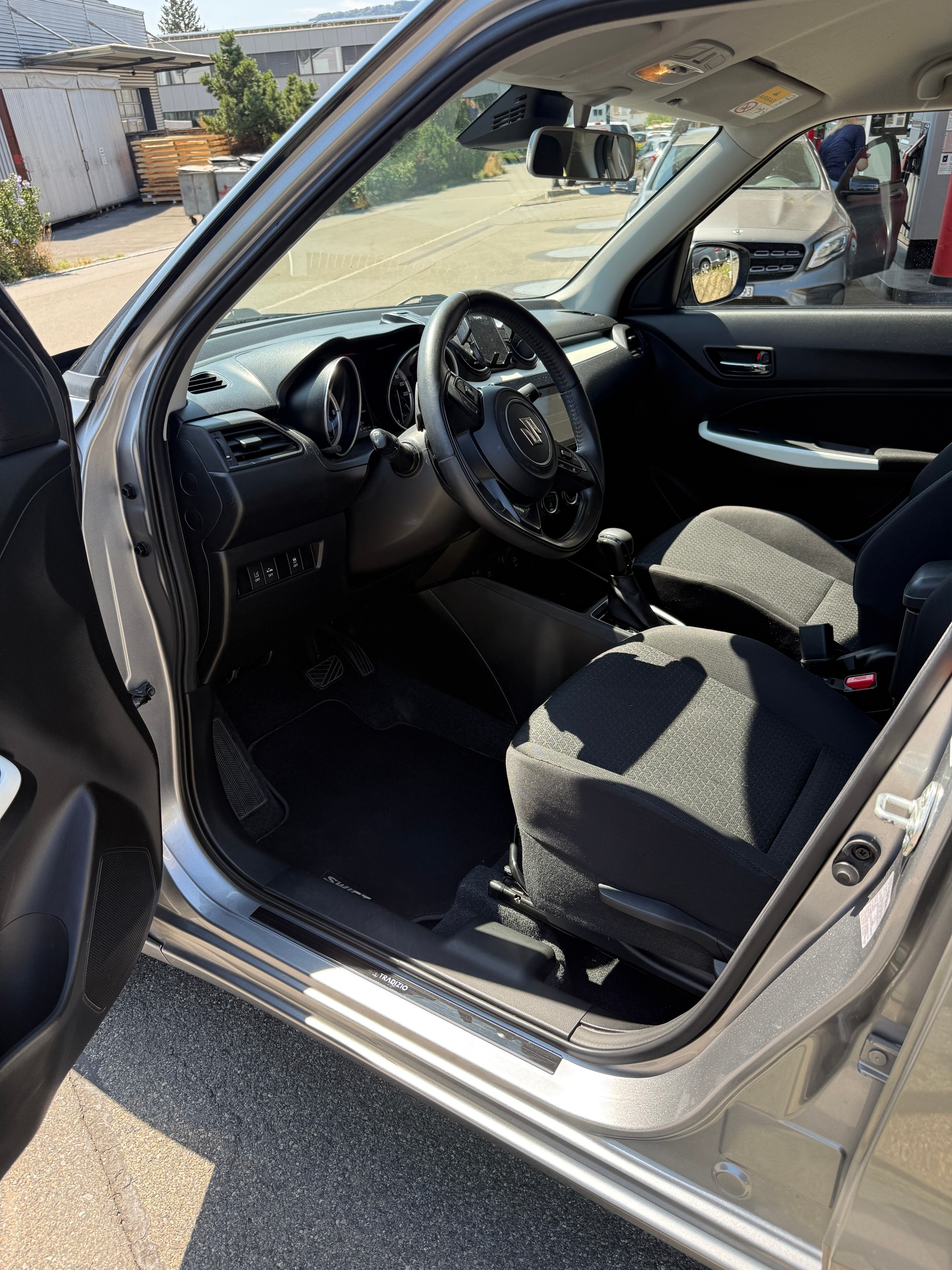 SUZUKI Swift 1.0 12V Tradizio Top Automatic-image-5