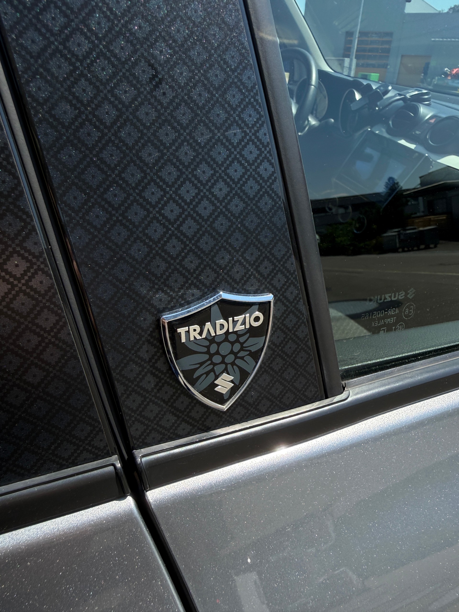 SUZUKI Swift 1.0 12V Tradizio Top Automatic-image-12