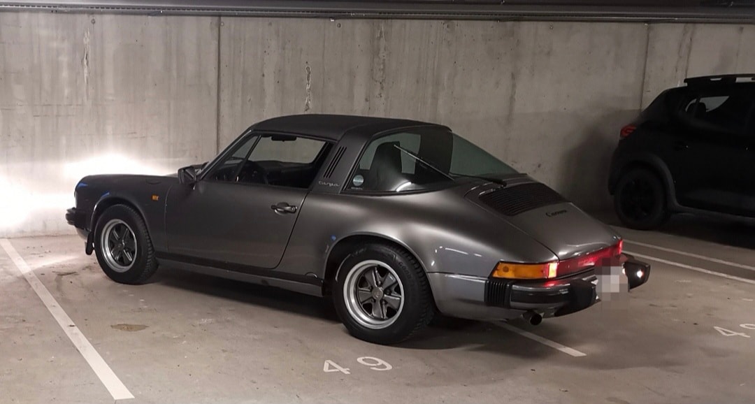 PORSCHE (RÉSERVÉ) 911 Carrera 3.2 Targa Boite G50-image-1