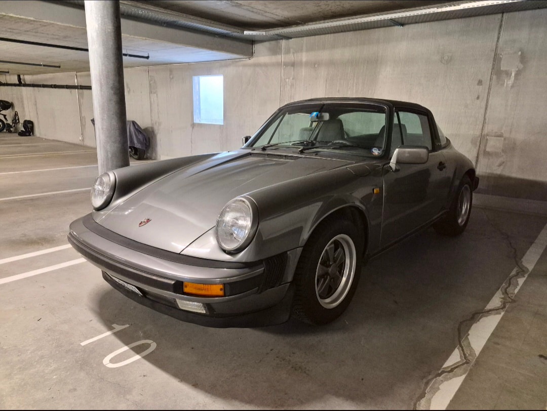 PORSCHE 3.2 Carrera-image-1