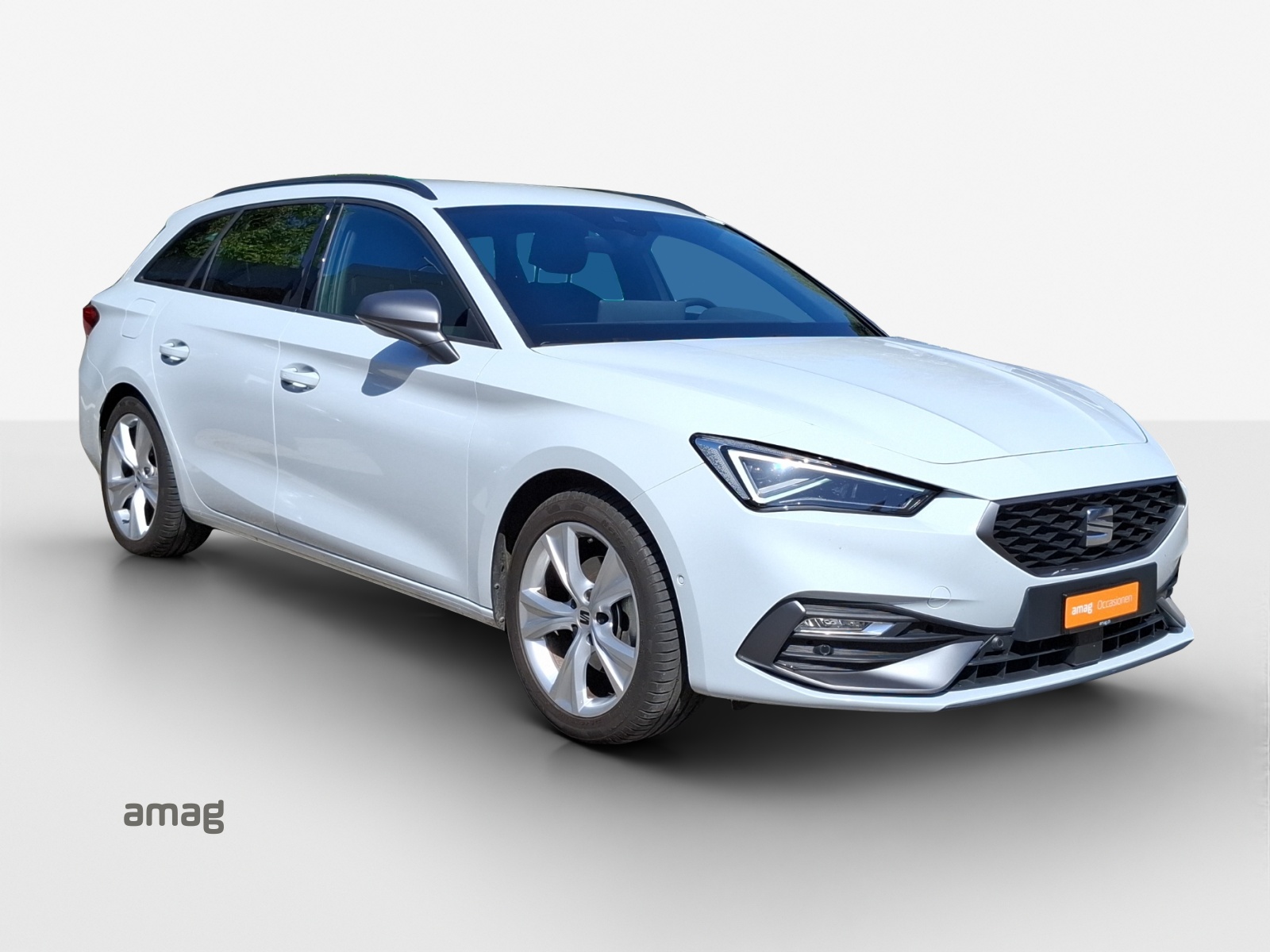 SEAT Leon ST 1.5 eTSI mHEV DSG FR-image-5