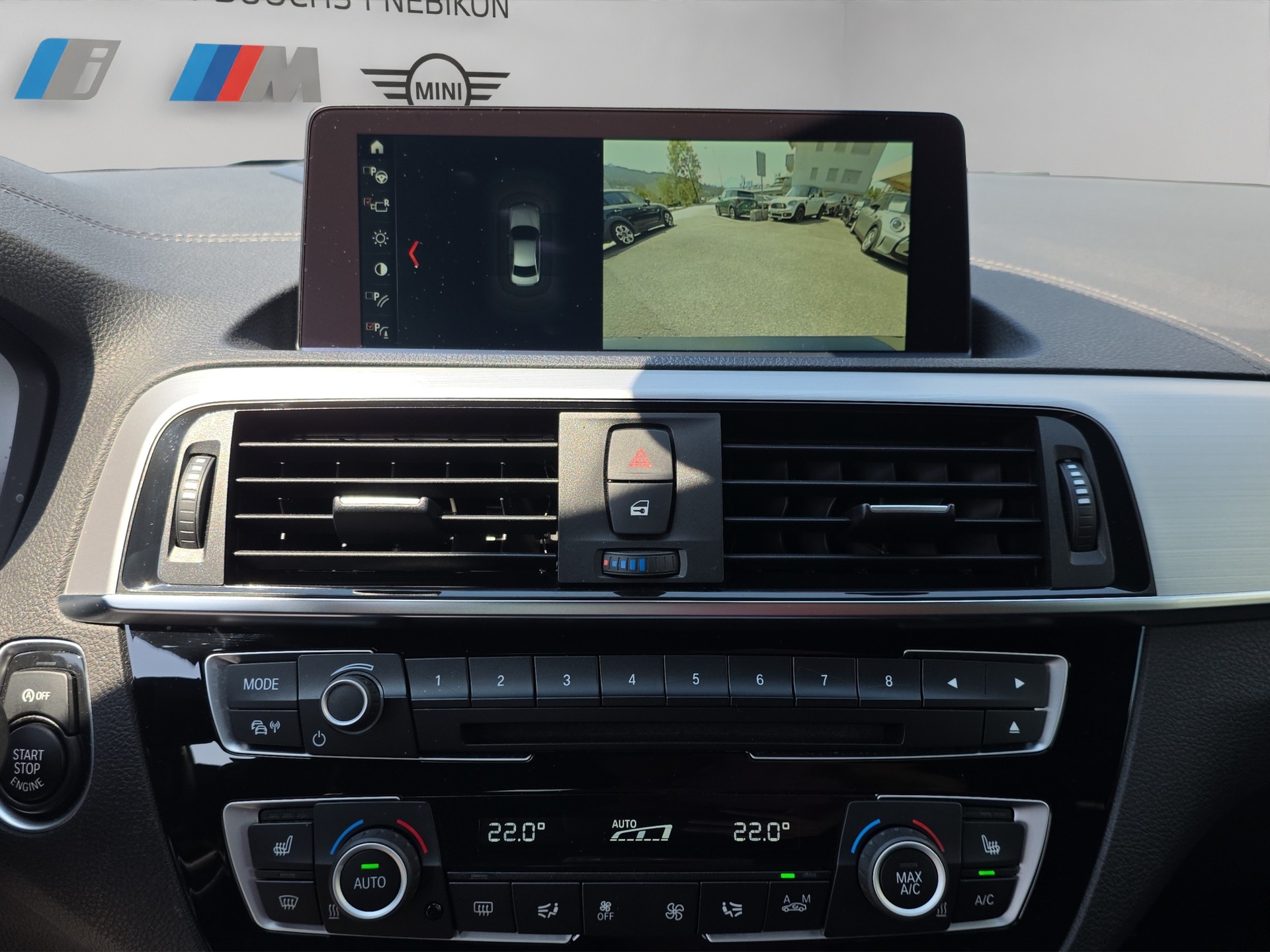 BMW M240i xDrive Steptronic-image-13