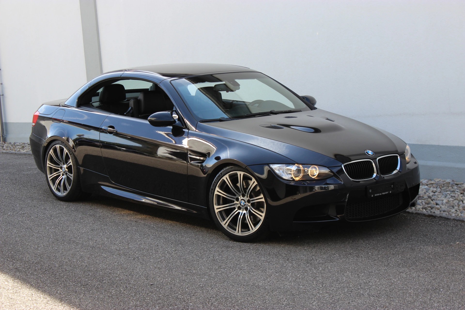 BMW M3-image-2