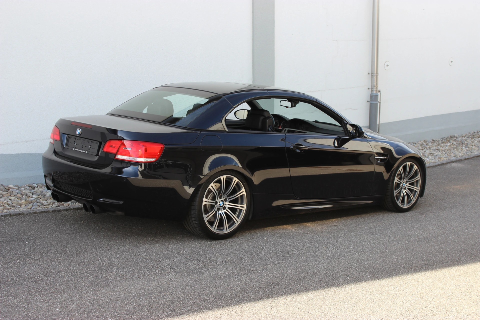 BMW M3-image-0