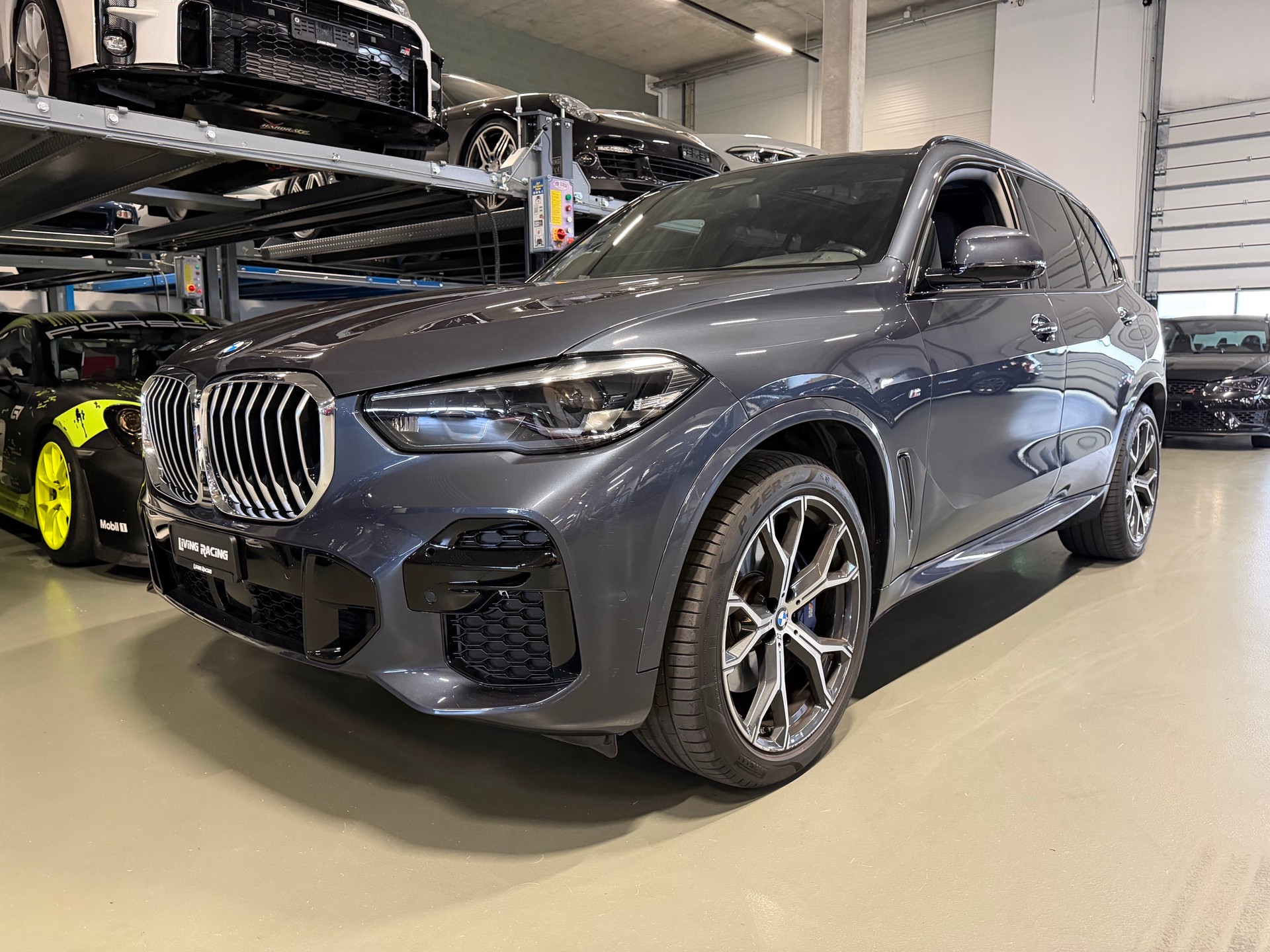 BMW X5 xDrive 48V 30d M Sport Steptronic-image-1