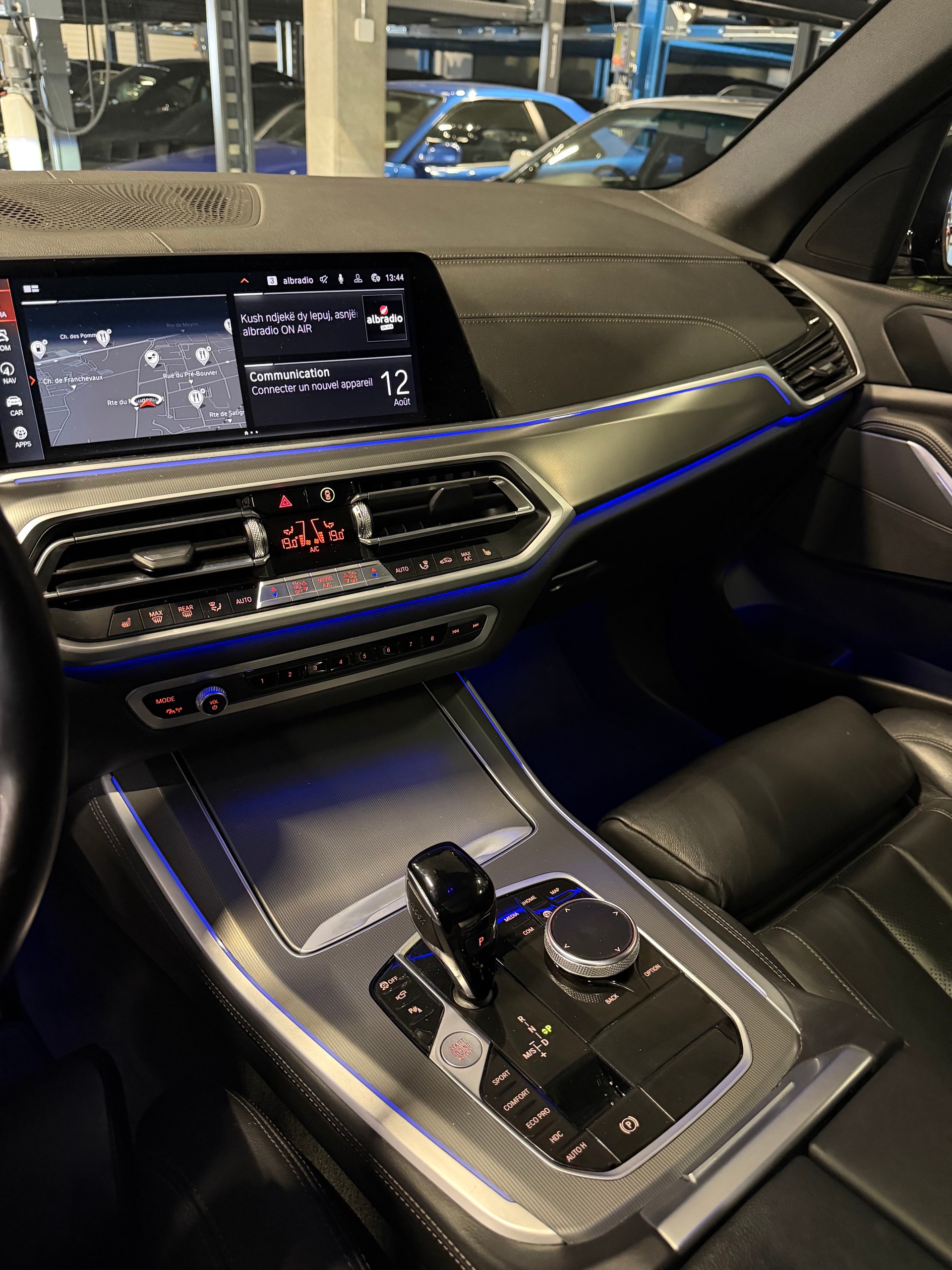 BMW X5 xDrive 48V 30d M Sport Steptronic-image-12