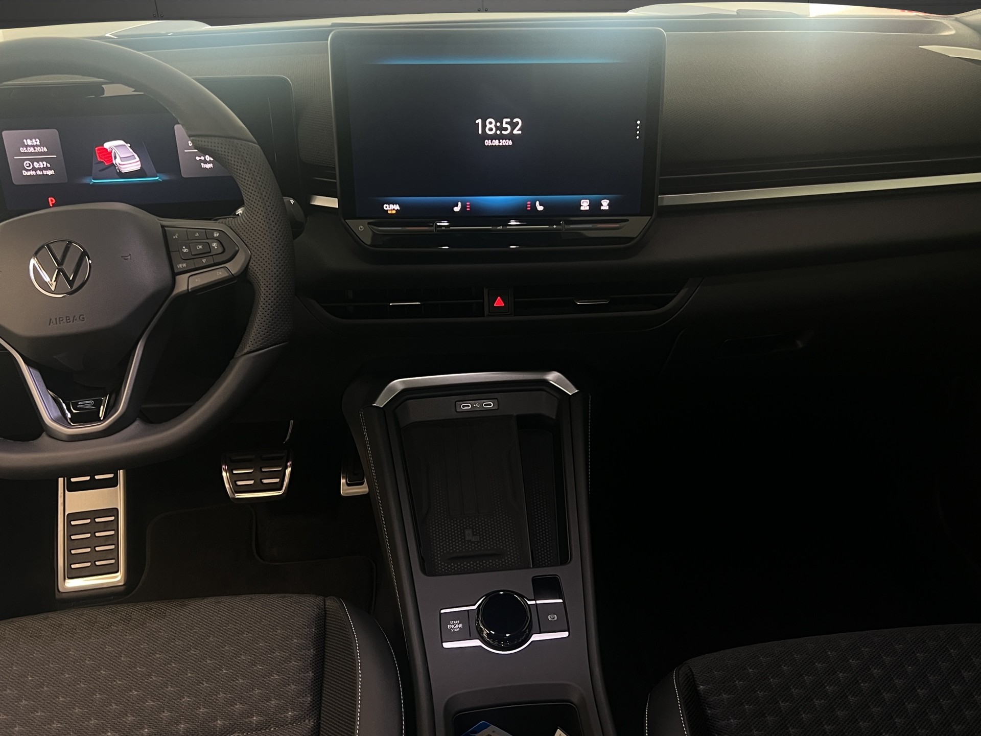 VW T-Roc 1.5 eTSI mHEV R-Line DSG-image-11