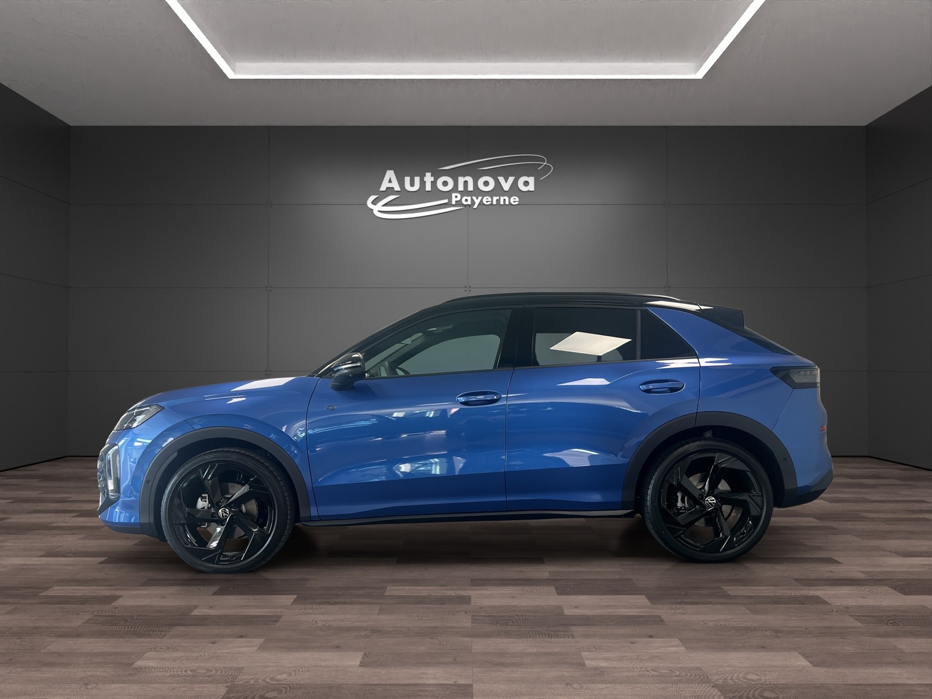 VW T-Roc 1.5 eTSI mHEV R-Line DSG-image-2