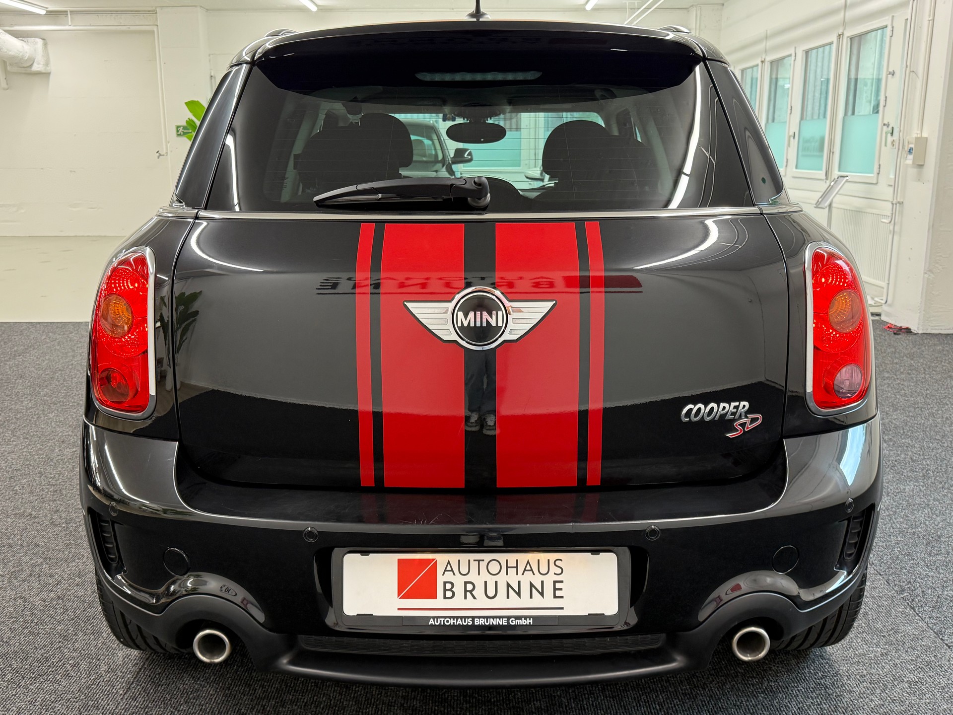 MINI Countryman Cooper SD ALL4 Steptronic-image-5