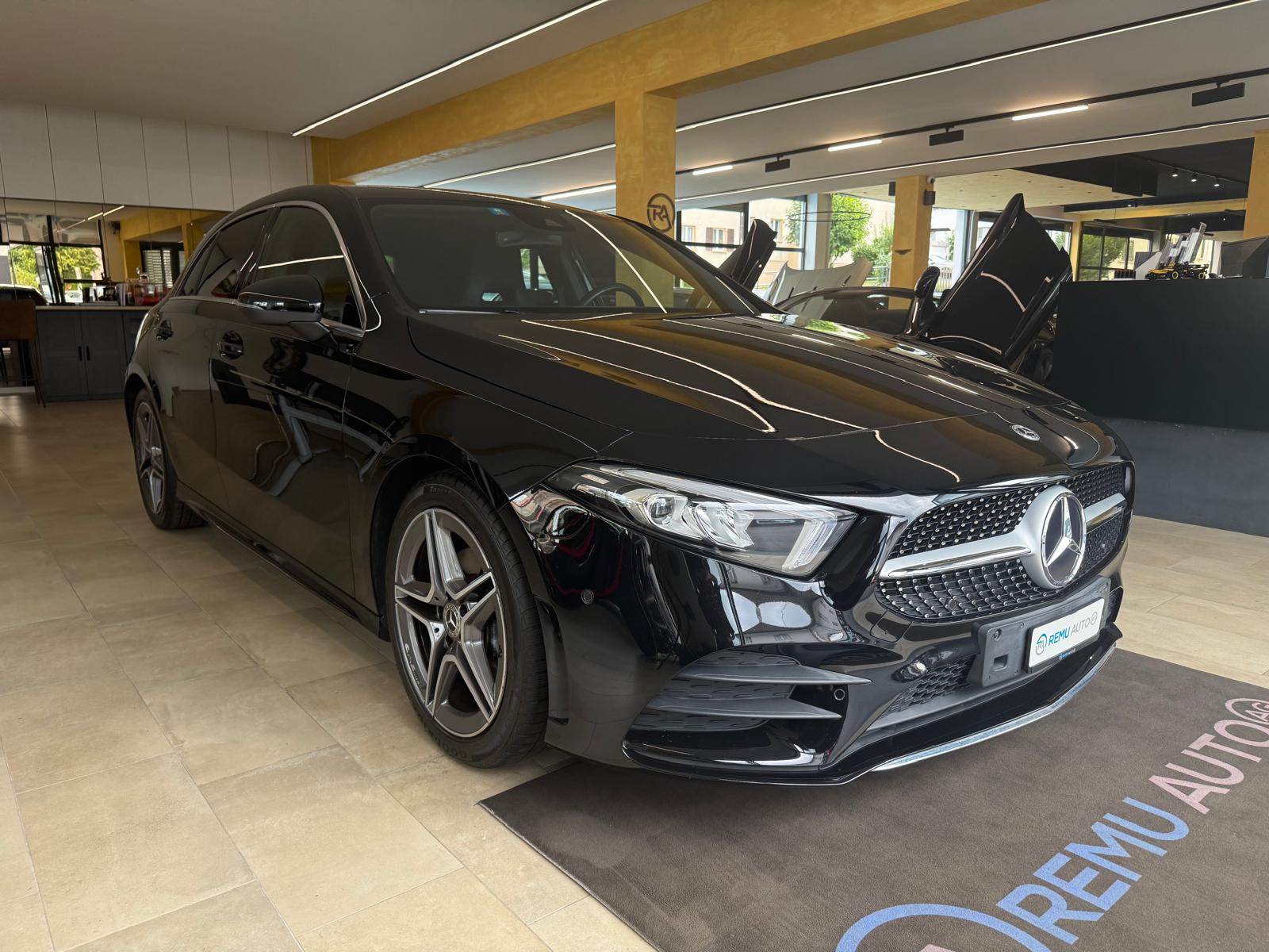 MERCEDES-BENZ A 180 AMG Line 7G-DCT-image-0