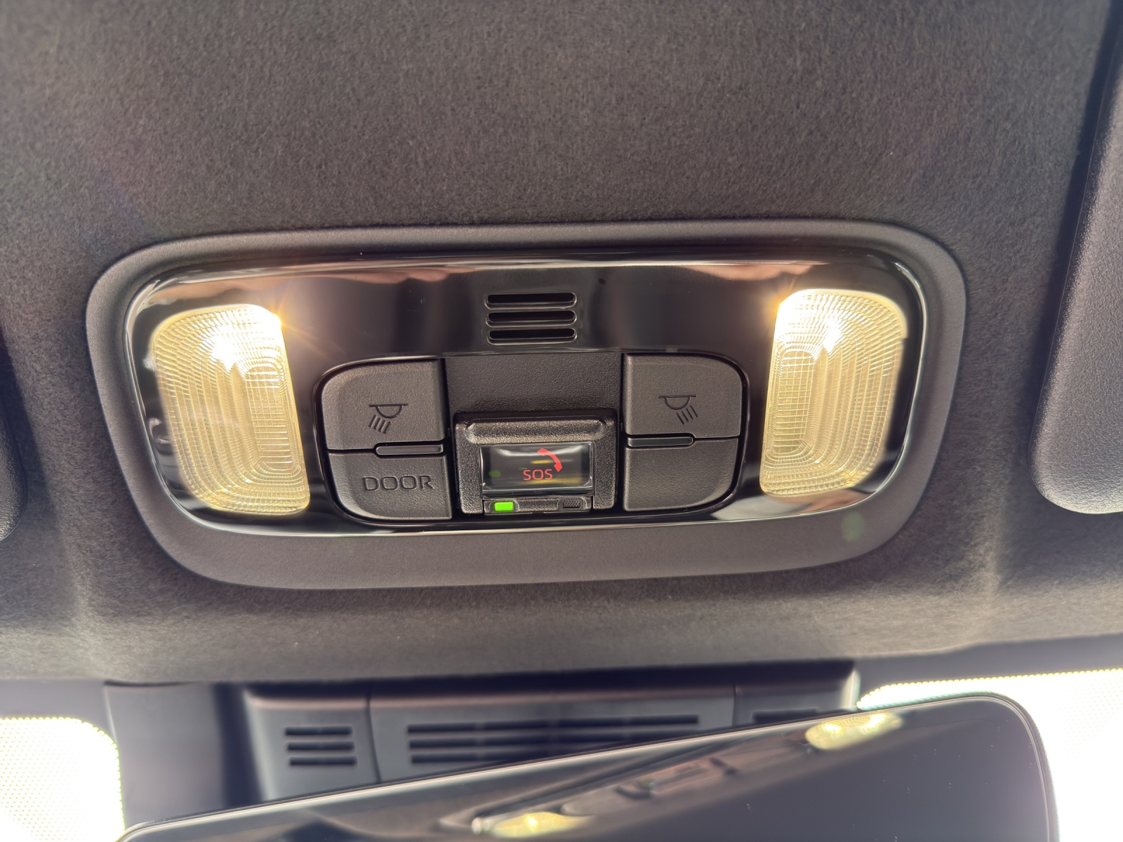 TOYOTA Yaris 1.5 GR Sport e-CVT (4 STÜCK)-image-26