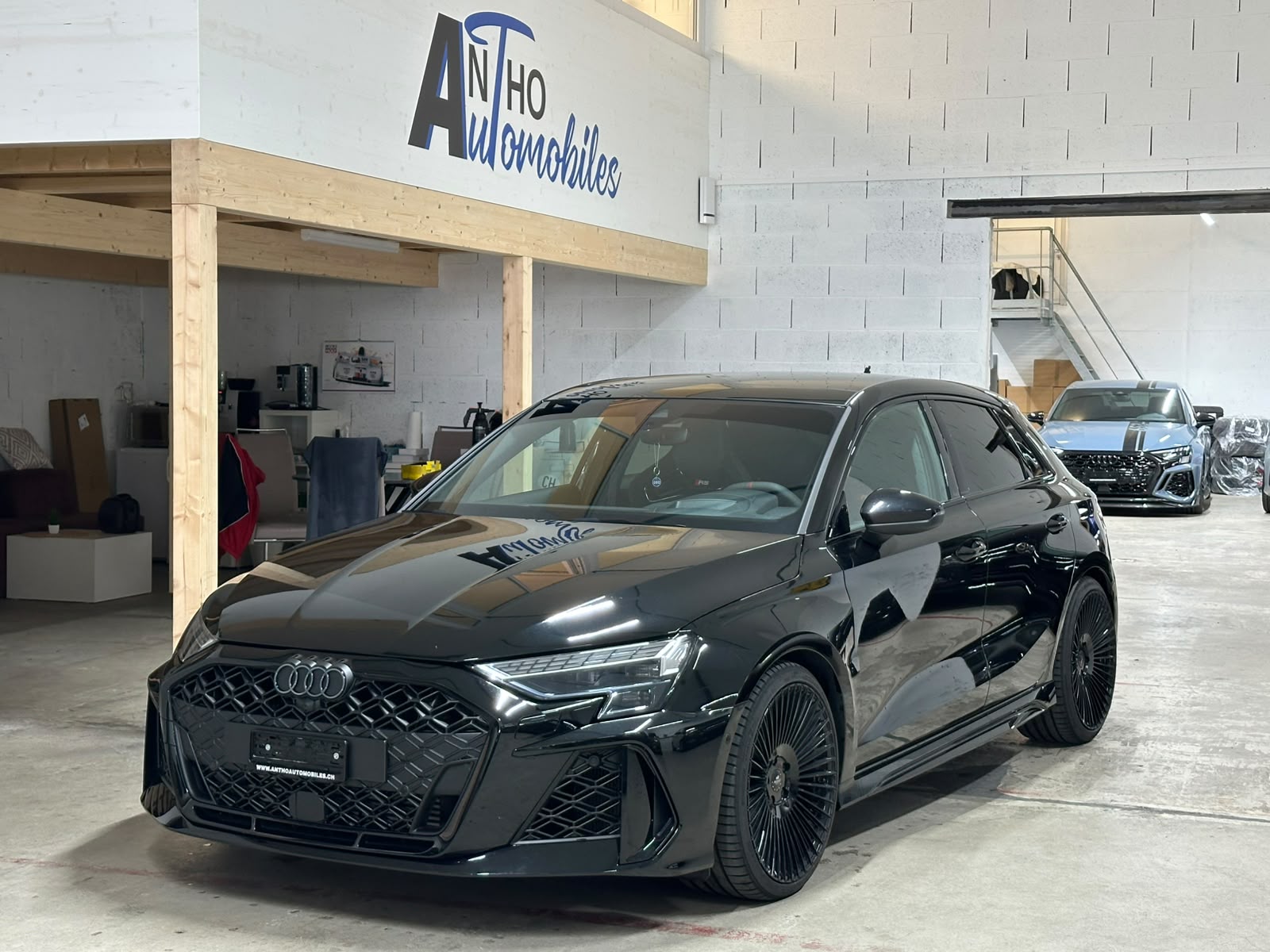 AUDI RS3 Sportback 2.5 TSI quattro S-tronic-image-0