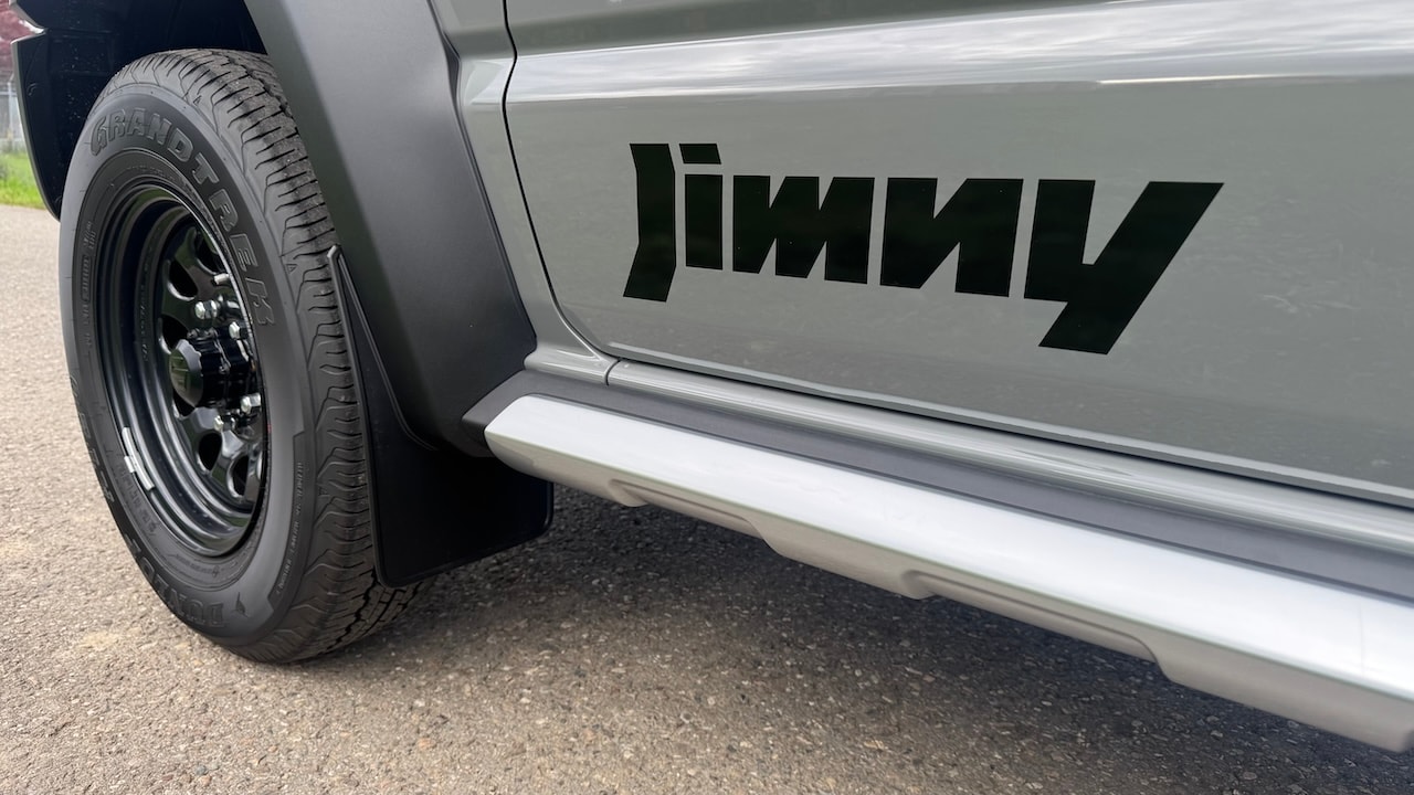 SUZUKI JIMNY 1.5 HORIZON EDITION 4x4 | 2 PLATZER | MANUEL-image-11