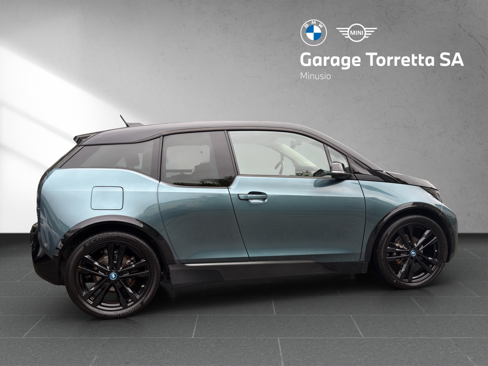 BMW i3s (120Ah)-image-5