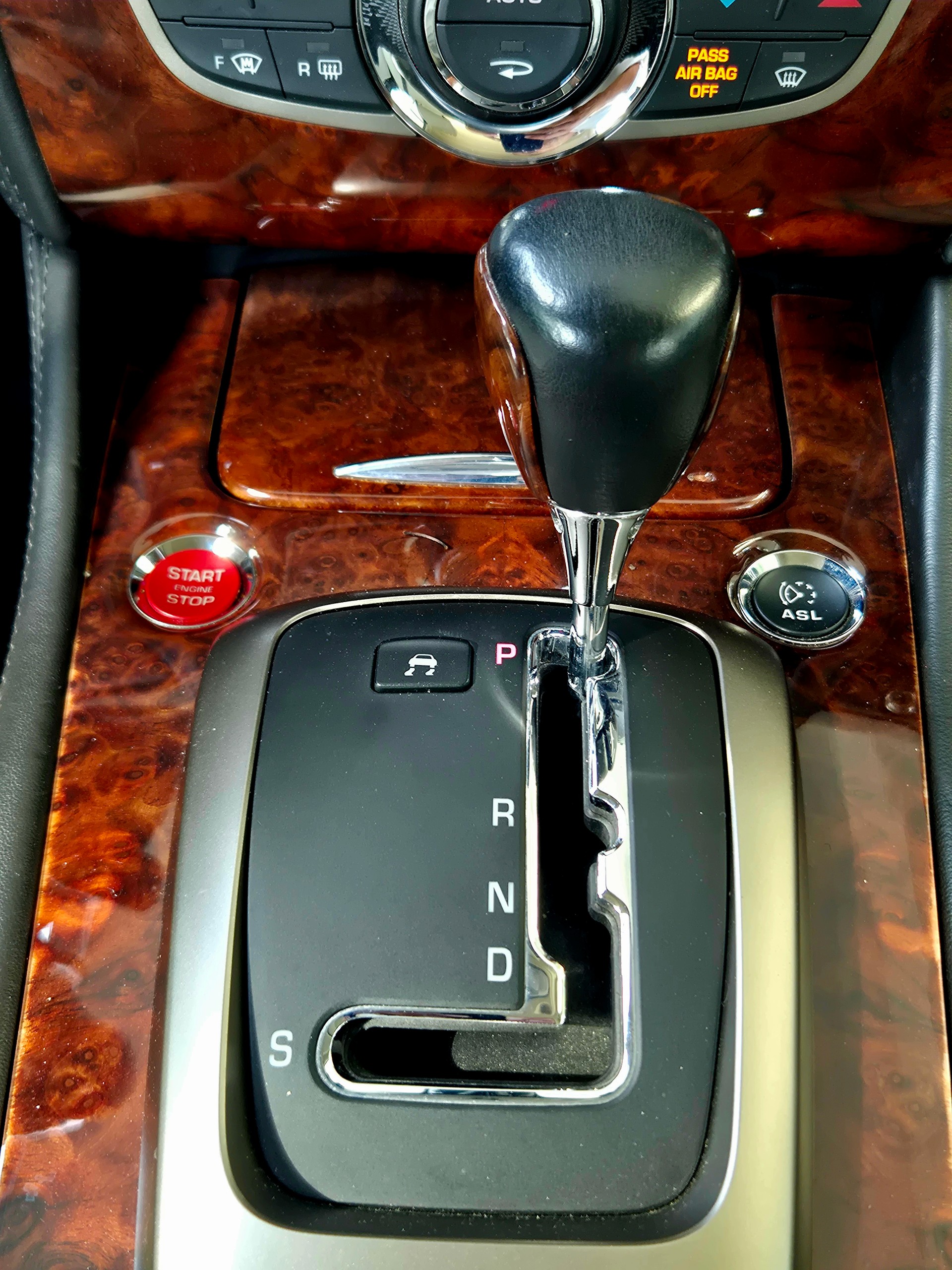 JAGUAR XKR 4.2 V8 SC Automatic-image-13