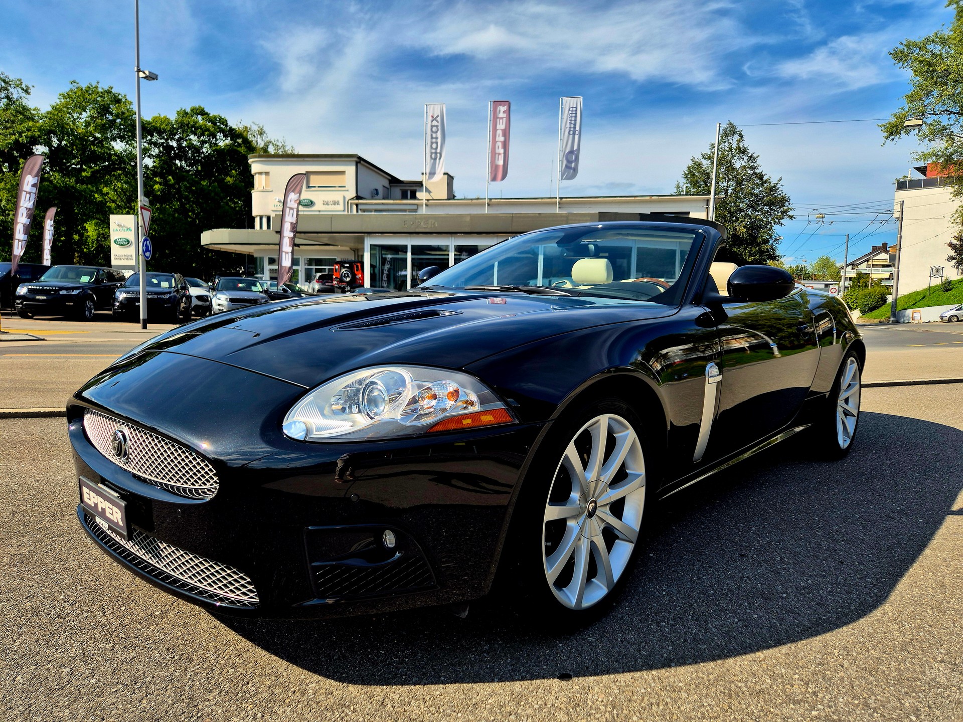 JAGUAR XKR 4.2 V8 SC Automatic-image-4