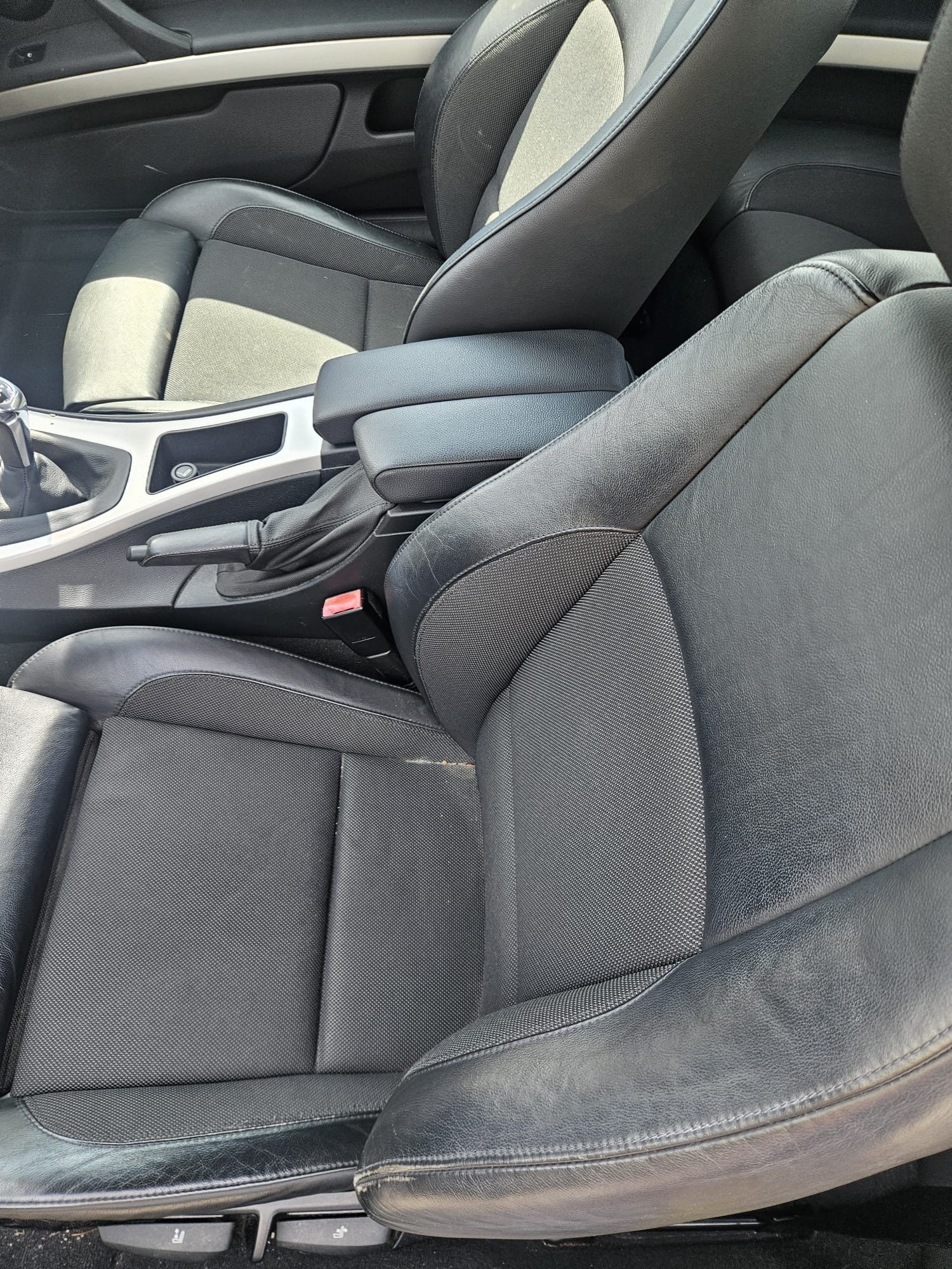 BMW 320-image-6