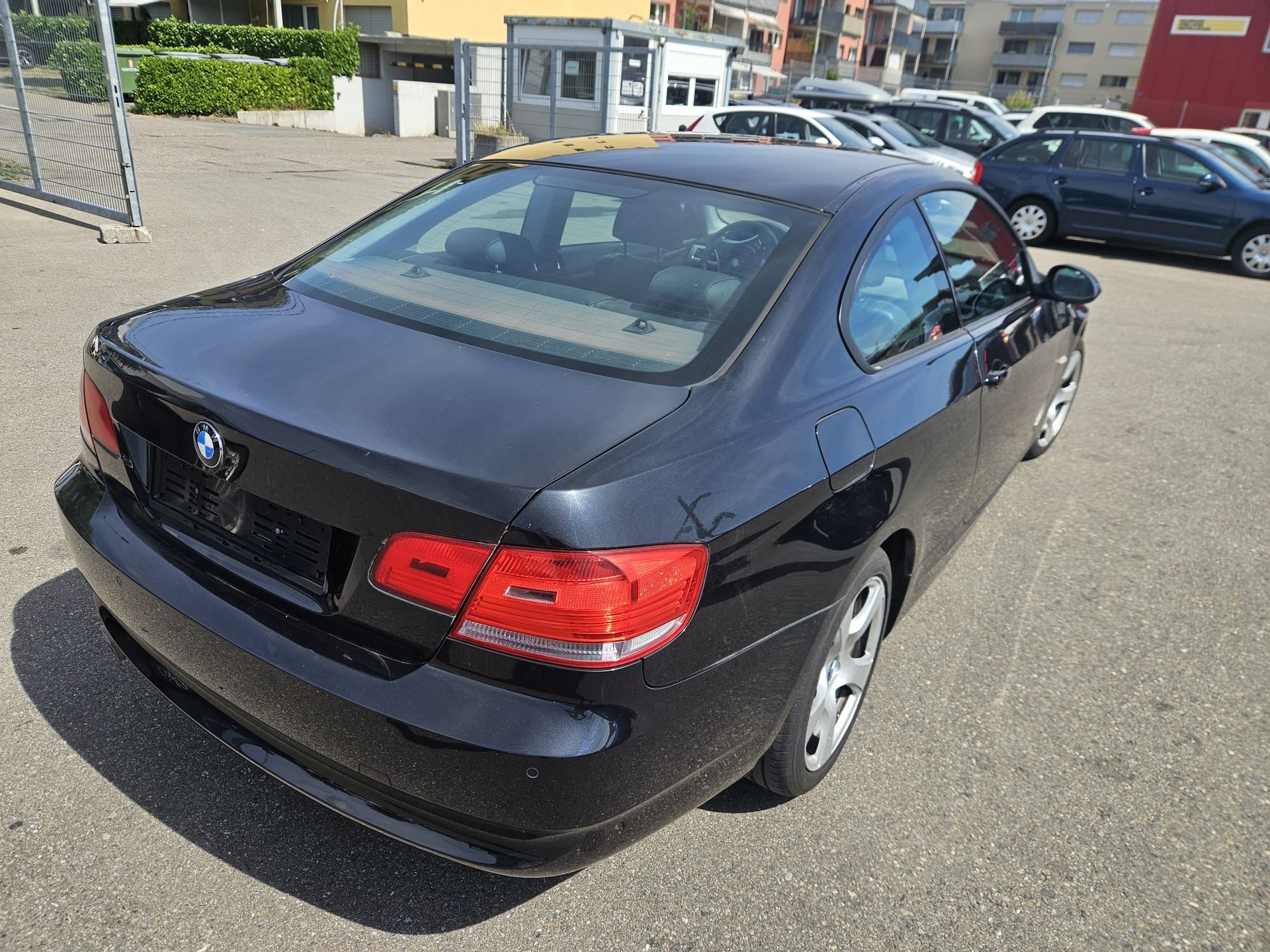 BMW 320-image-5