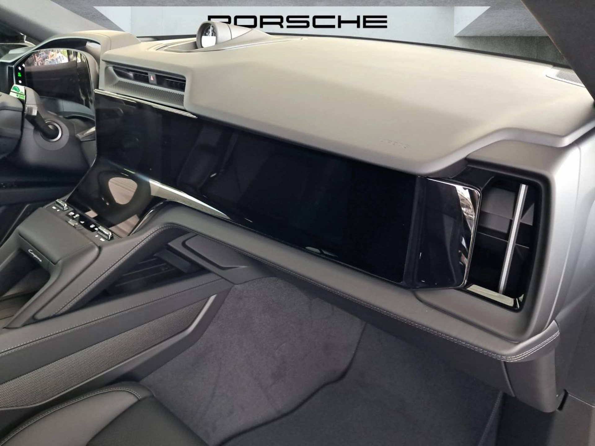 PORSCHE Cayenne Coupé Electric-image-29