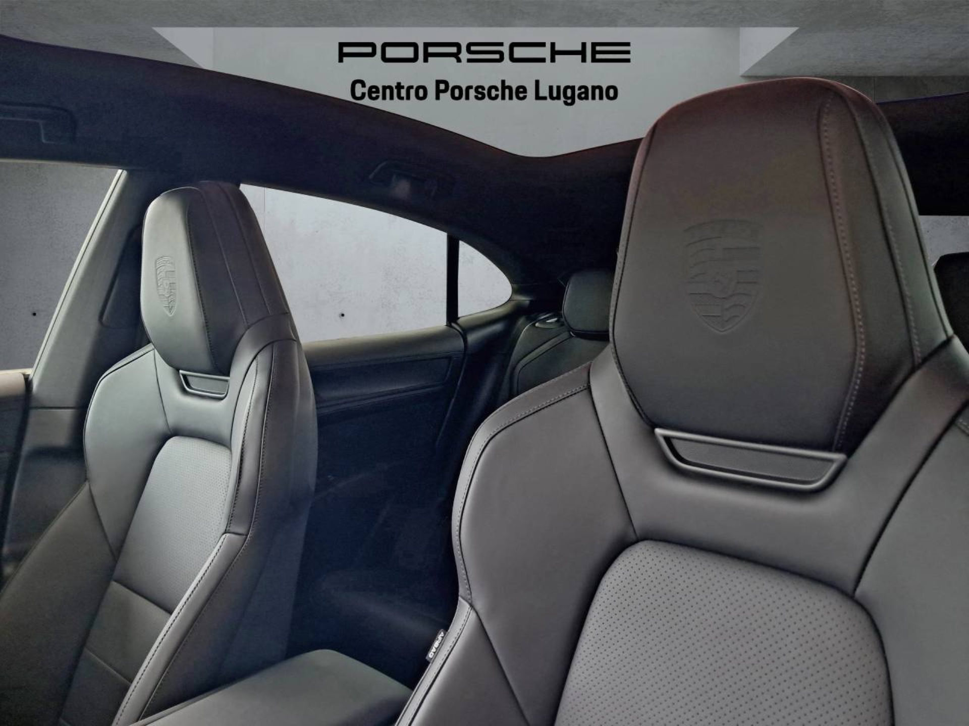 PORSCHE Cayenne Coupé Electric-image-27