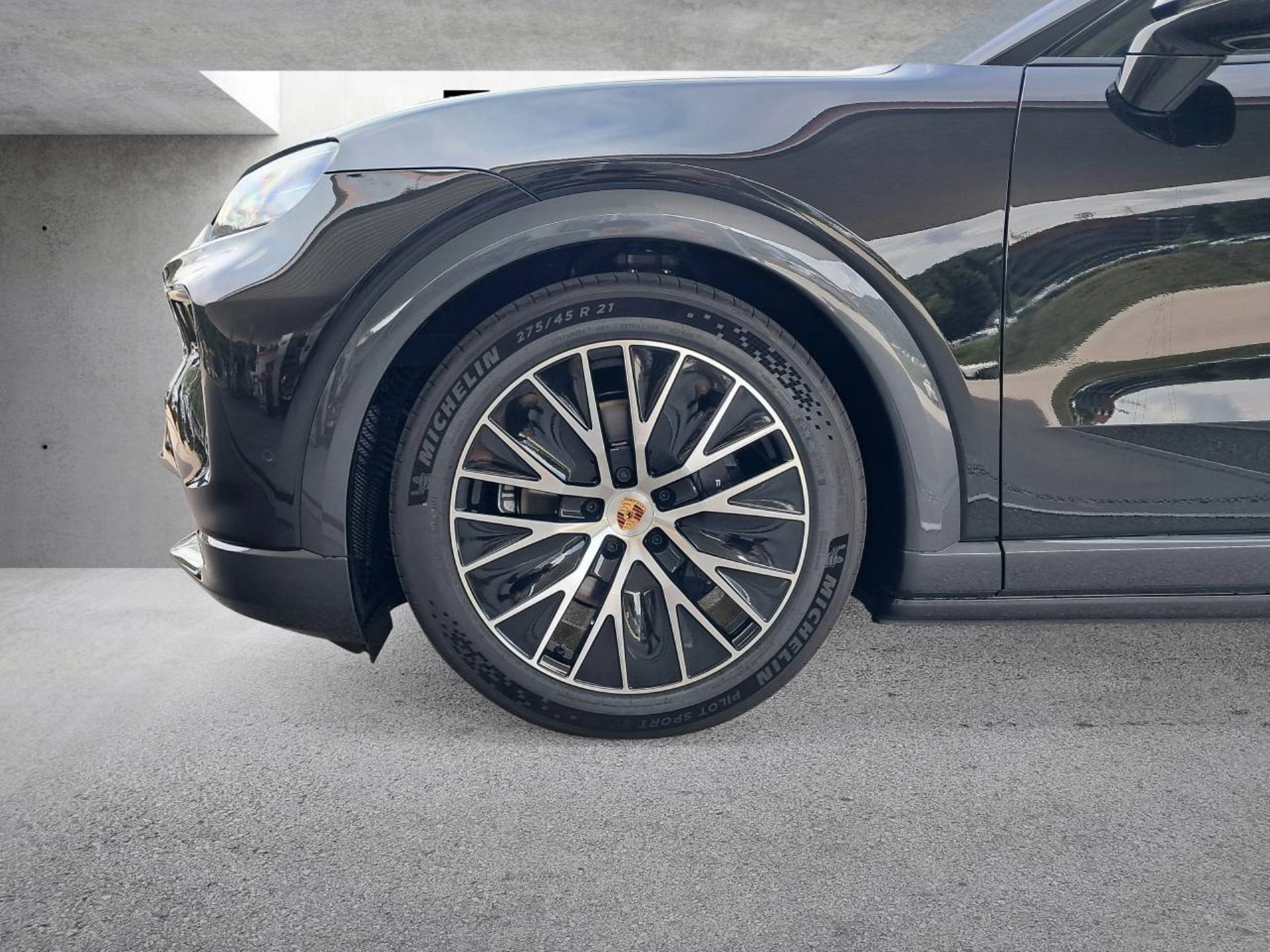 PORSCHE Cayenne Coupé Electric-image-11