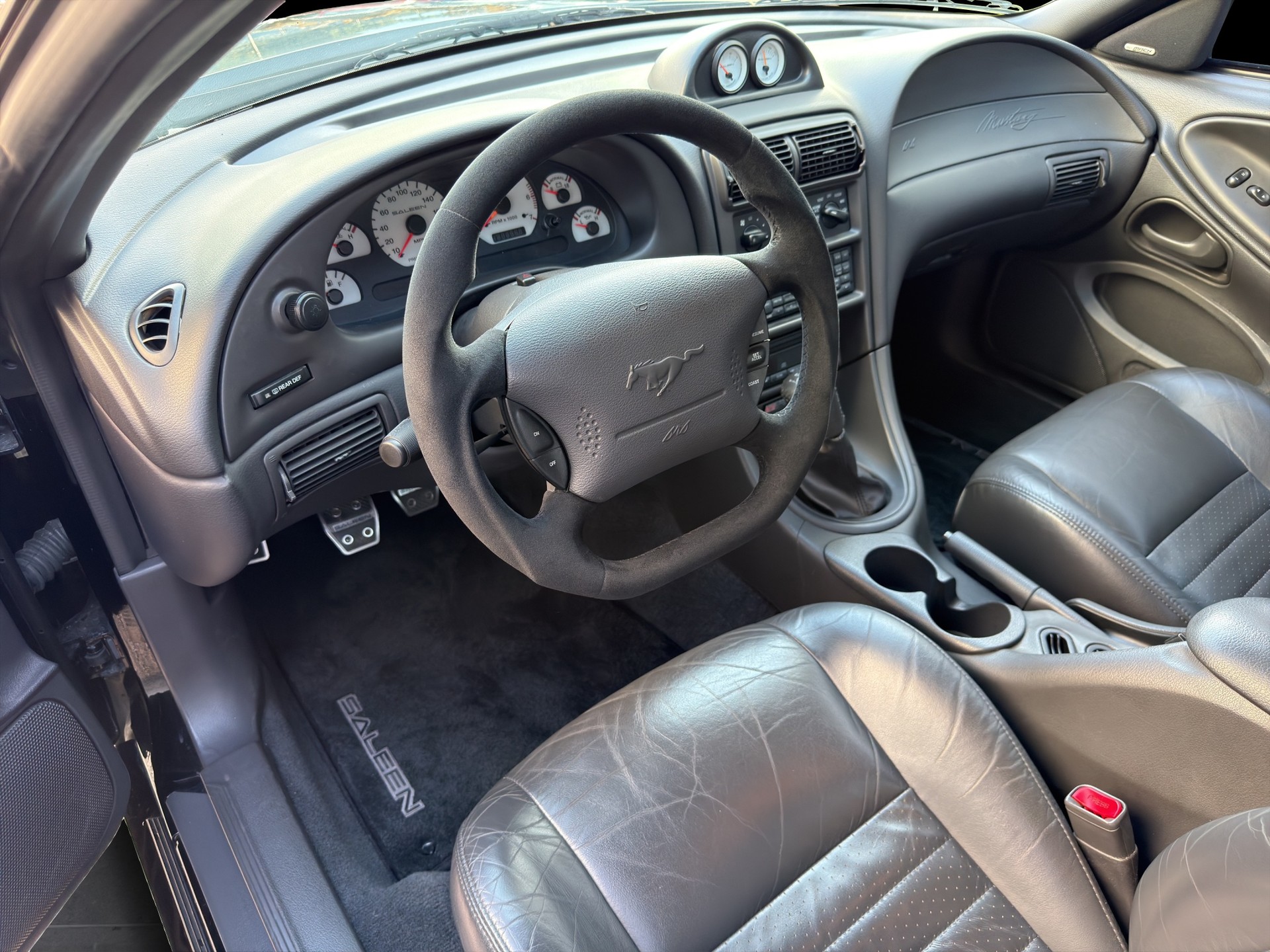FORD Mustang SALEEN S281 SC-image-7